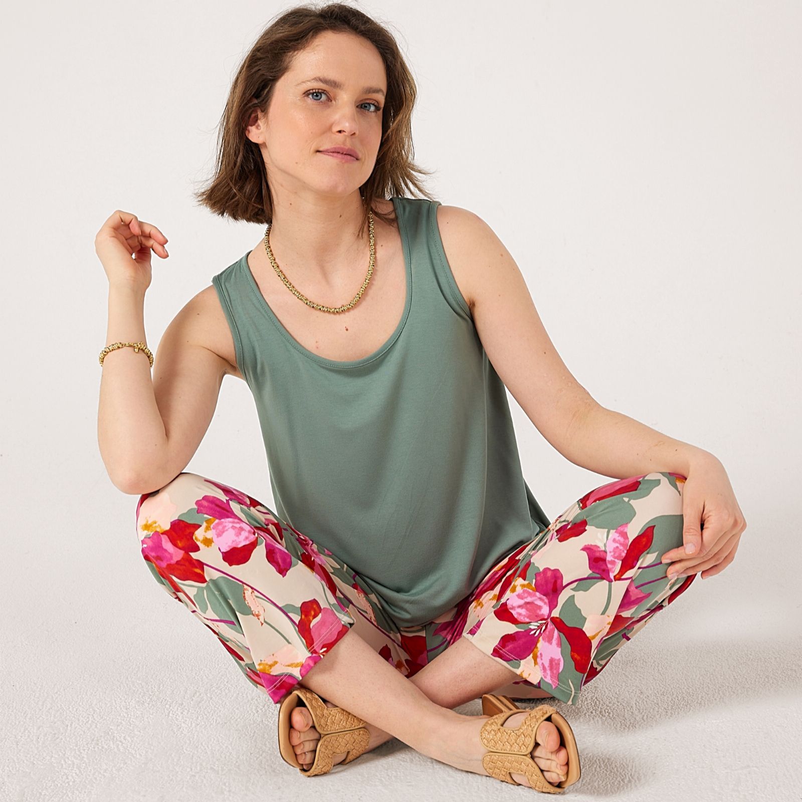 Kim & Co Viscose Rich Sleeveless Vest Top