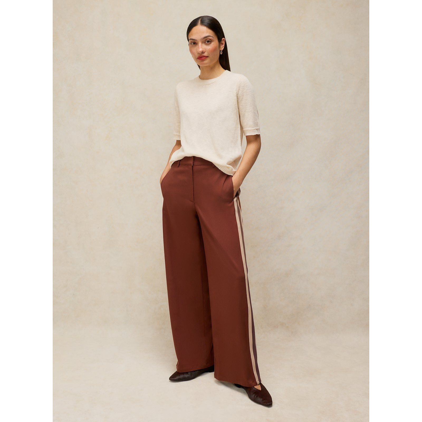 White Stuff Kenna Side Stripe Trouser Short