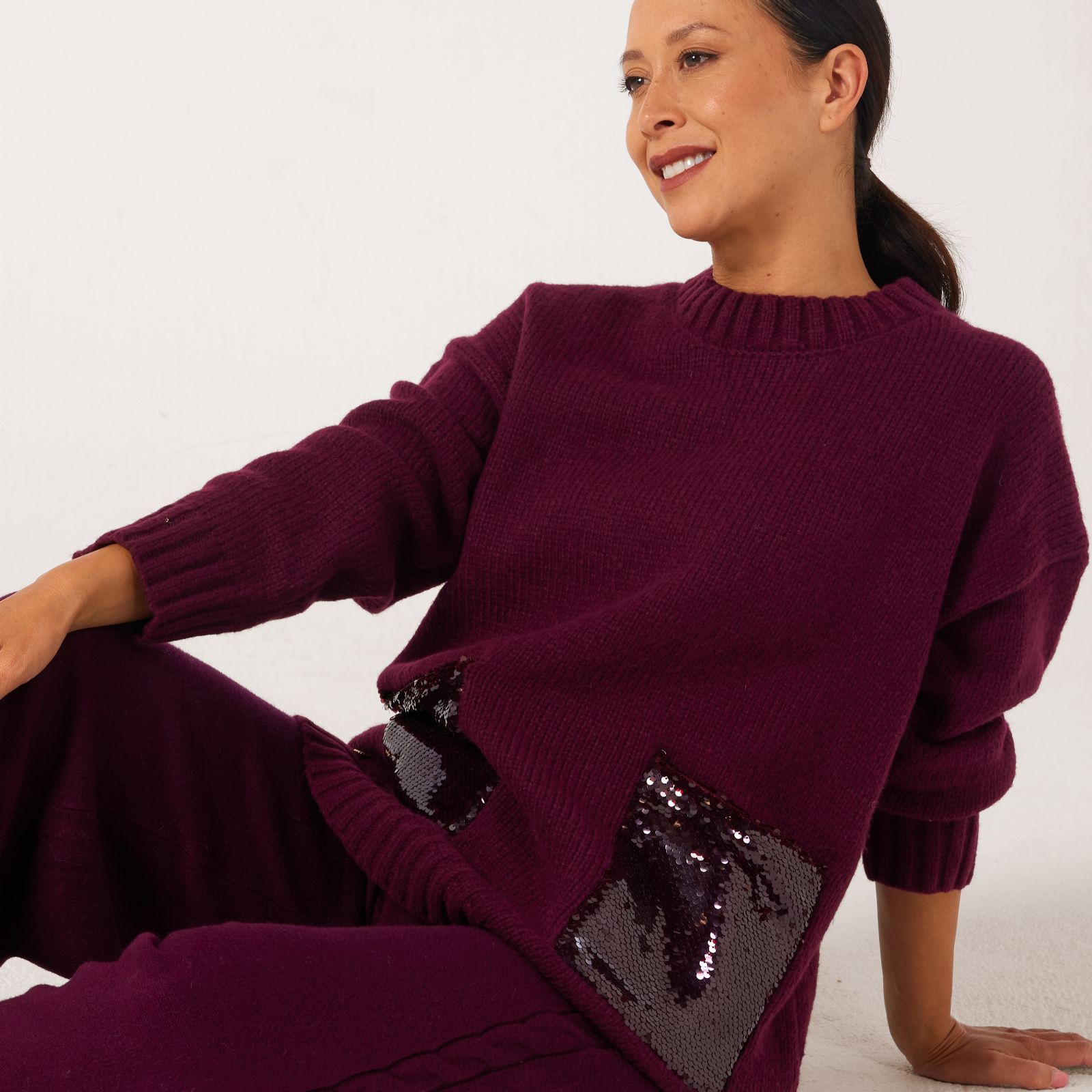Malissa J Round Neck Knit Jumper with Sequin Pockets