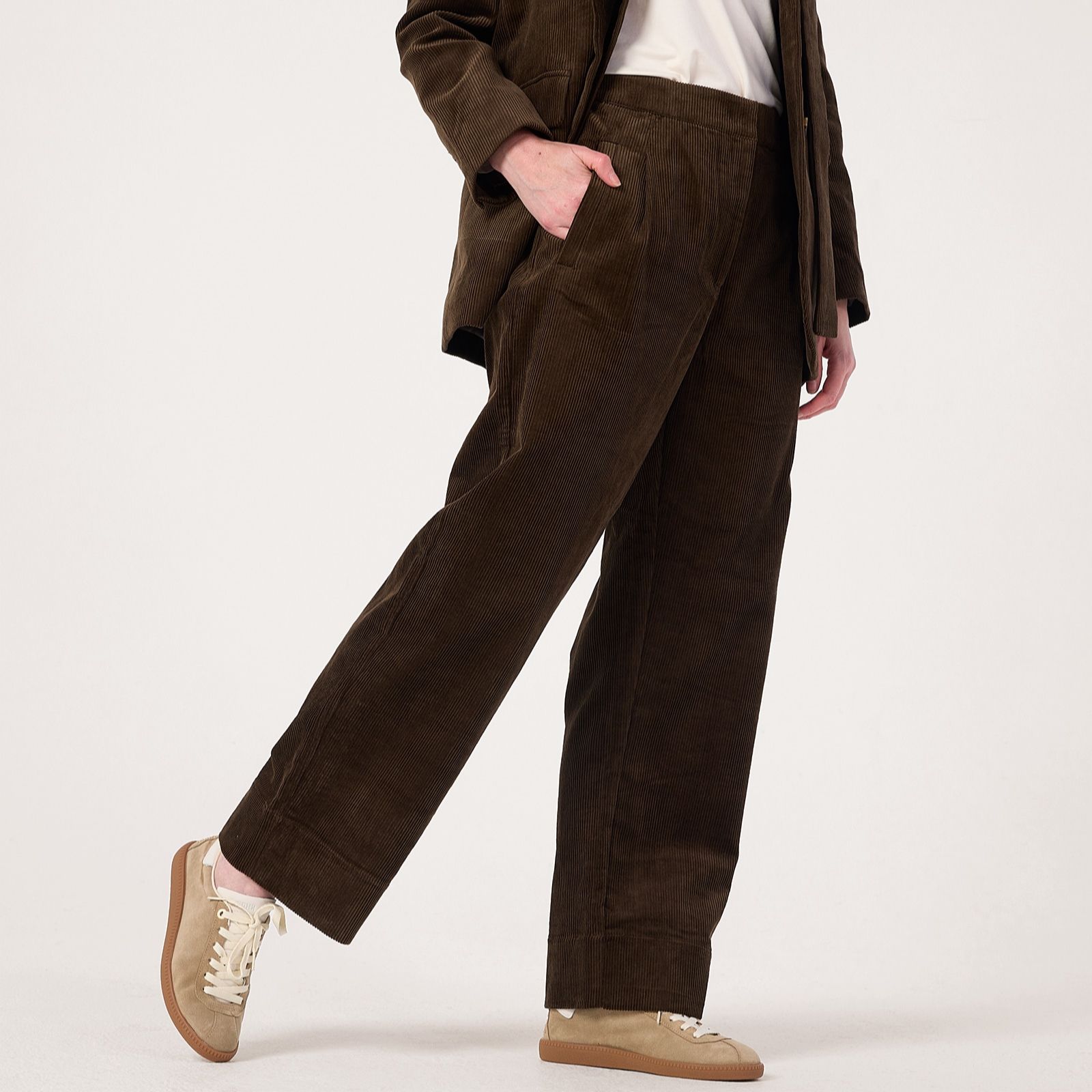 Masai Copenhagen Phomello Corduroy Tapered Casual Trouser