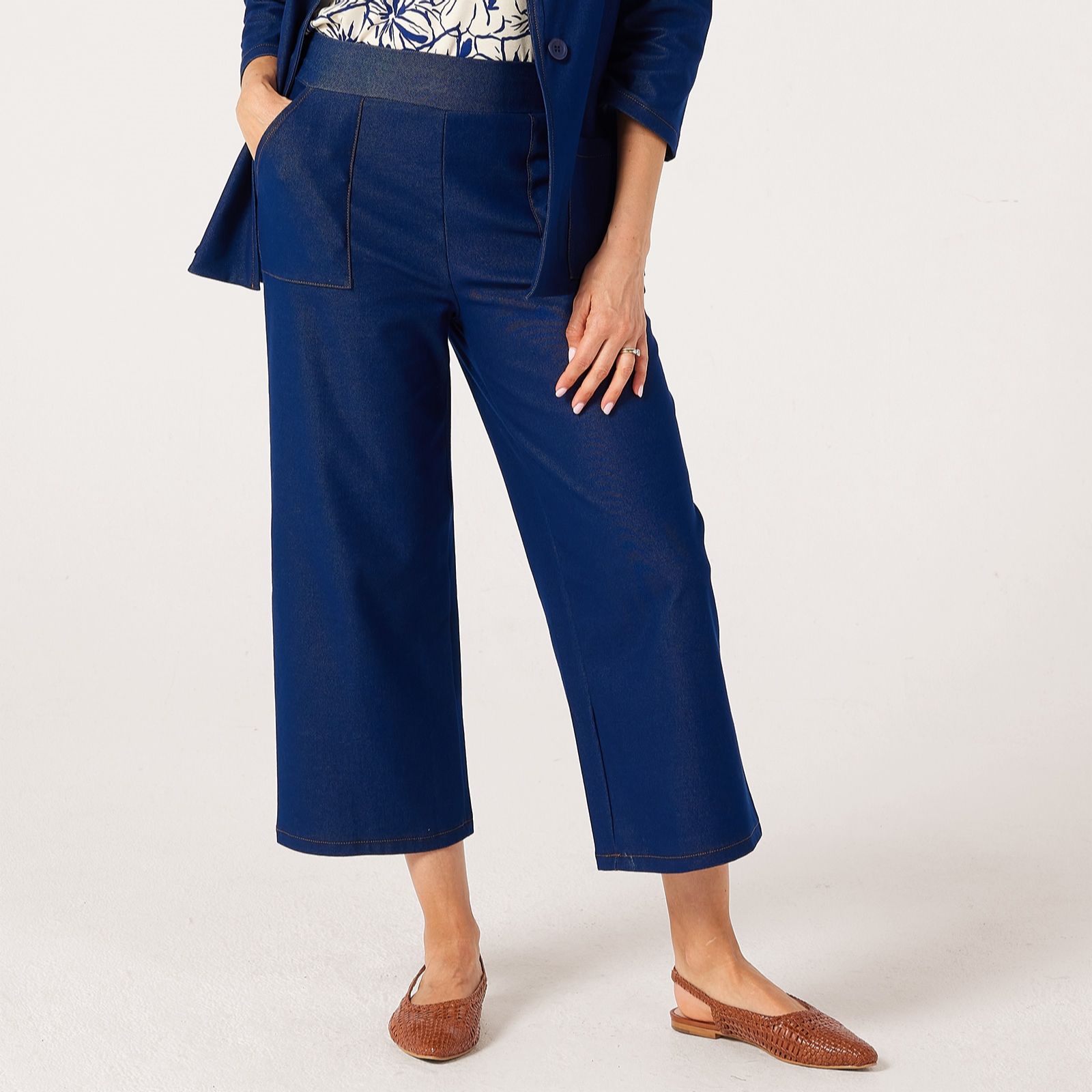 Kim & Co Deluxe Denim Wide Leg Crop Standard Trousers