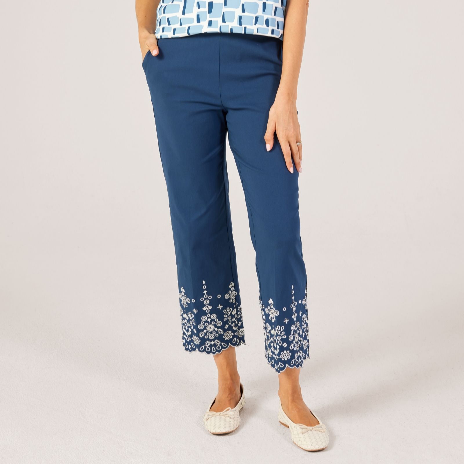 MarlaWynne Collection Flatterfit Embroidered Standard Pant
