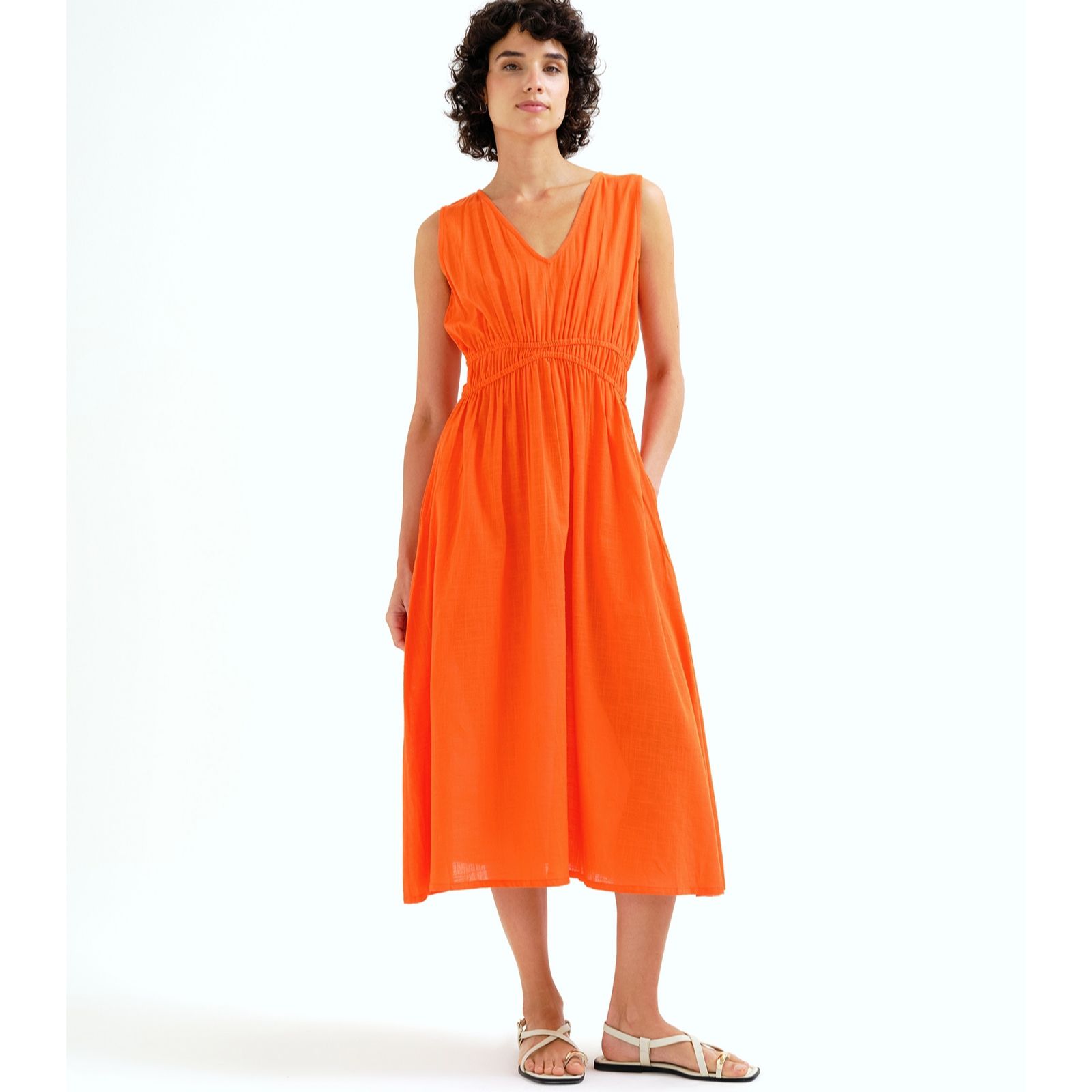 Compania Fantastica Ruched Waist Midi Dress
