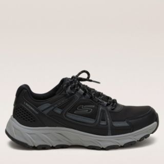 Skechers Men's Hillcrest 2.0 Waterproof Trainer