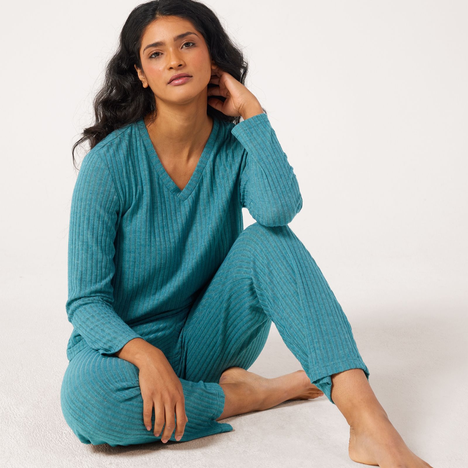 Cozee Home V-Neck Ribbed Lounge Set