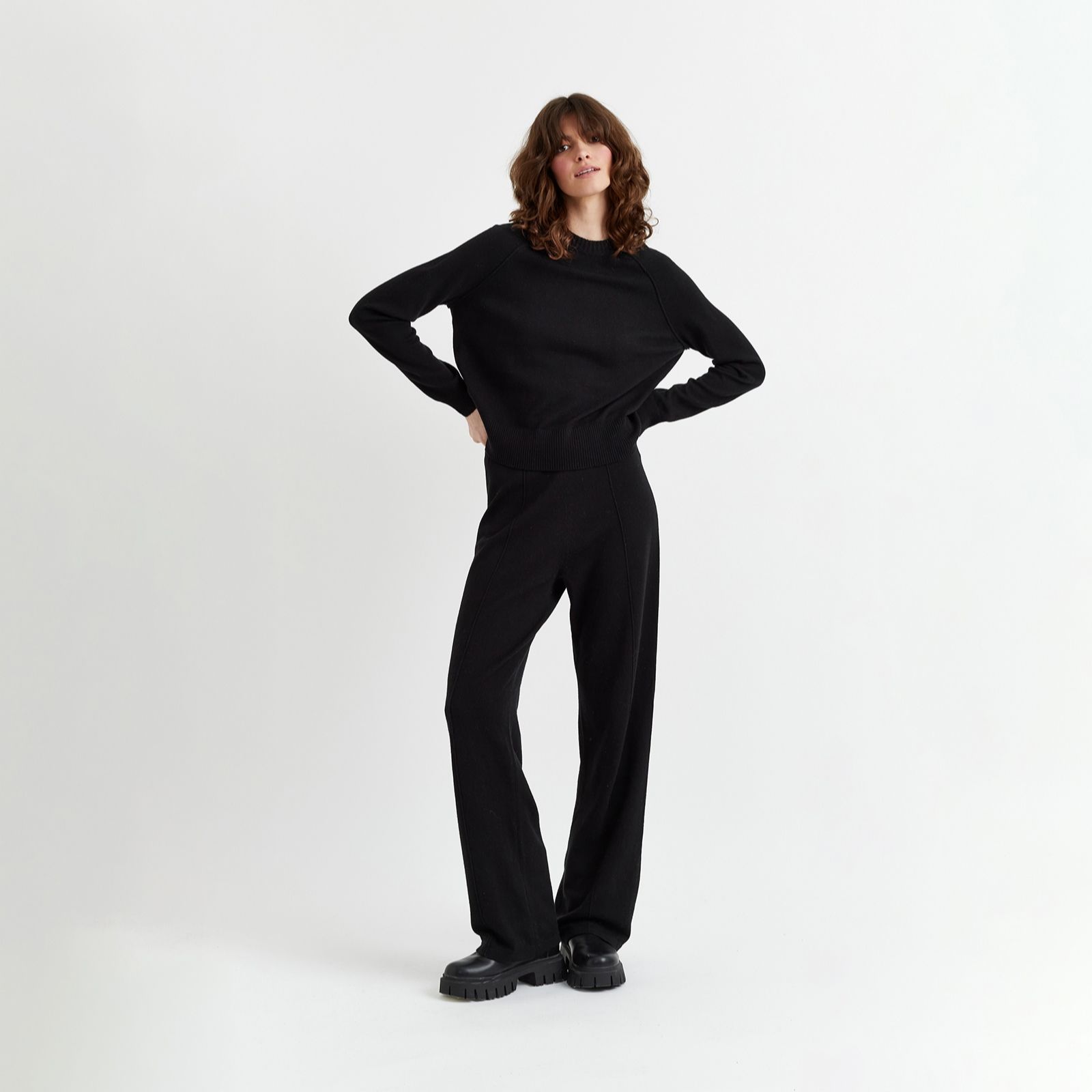 Chinti & Parker Wool Cashmere Blend Wide-Leg Trousers