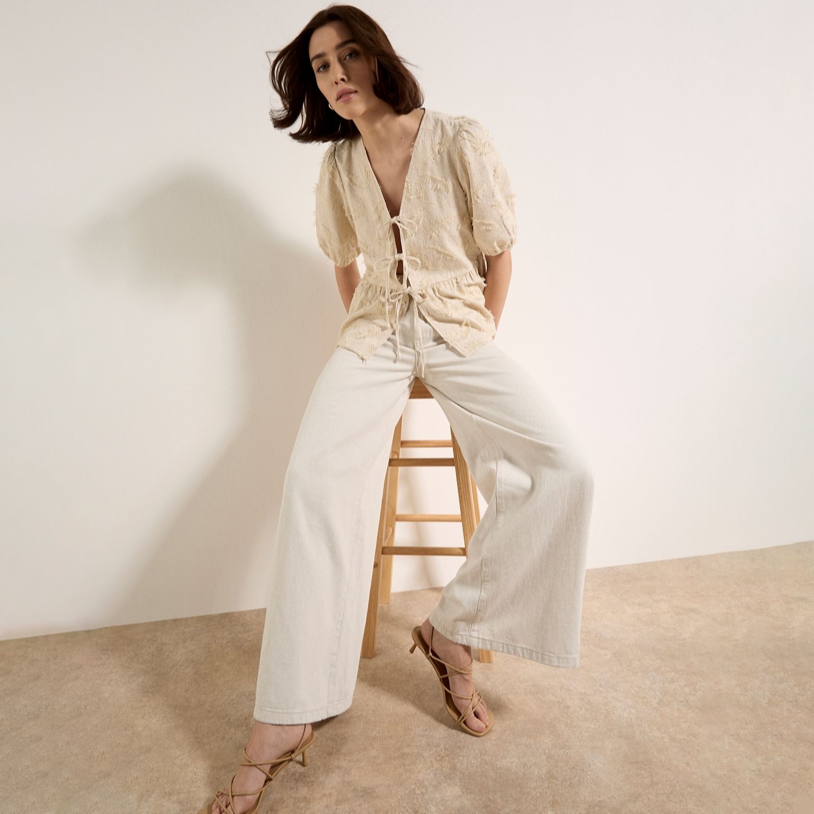 Apricot Zana Wide Leg Jeans