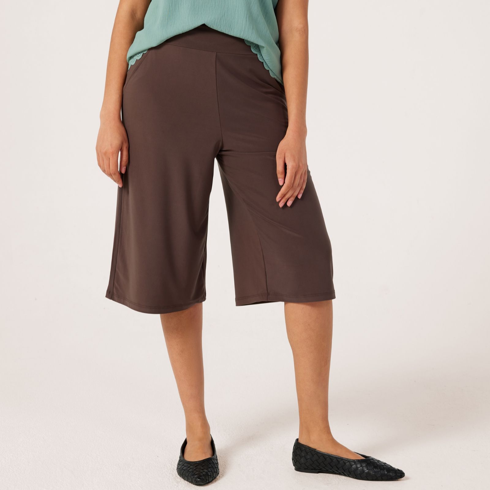 Kim & Co Brazil Jersey City Shorts with Pockets