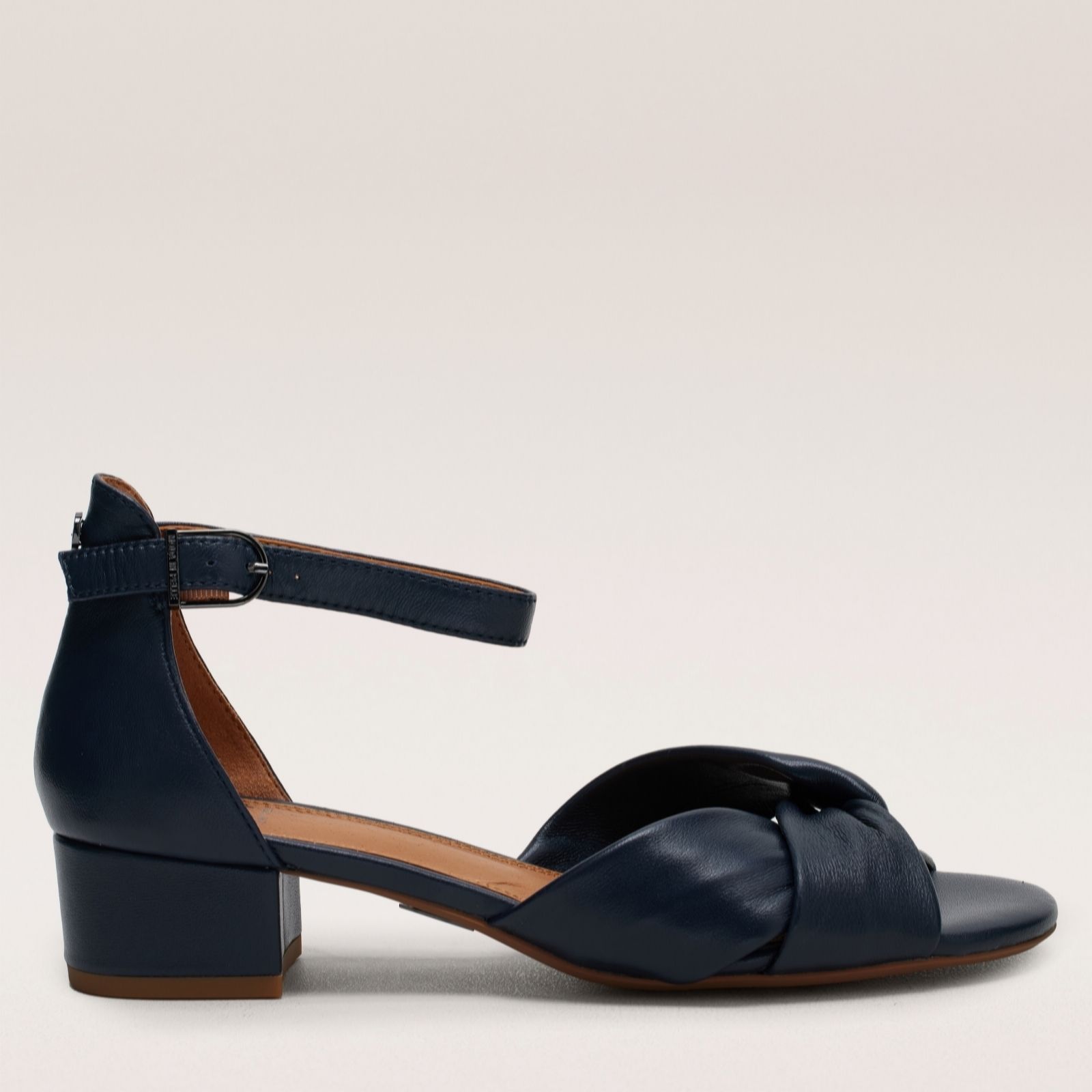 Outlet Moda In Pelle Macadamia Leather Heeled Sandal