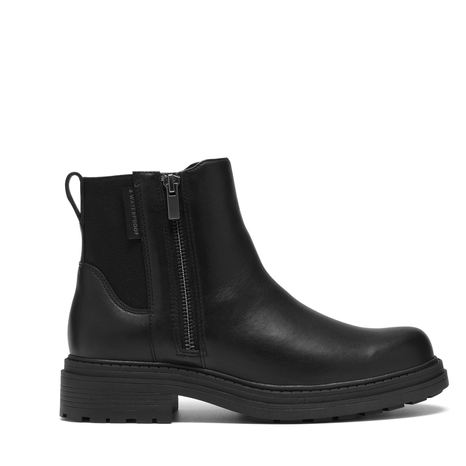 Clarks Wide Fit Orinoco3 Zip Waterproof Boot