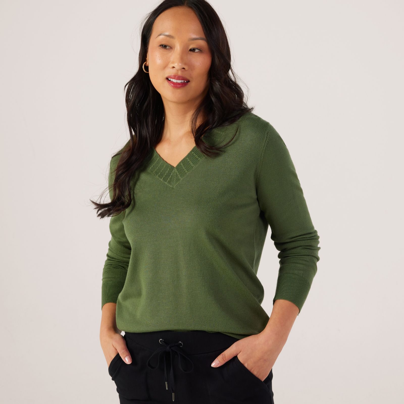 Denim & Co. Essential V Neck Lightweight Jumper