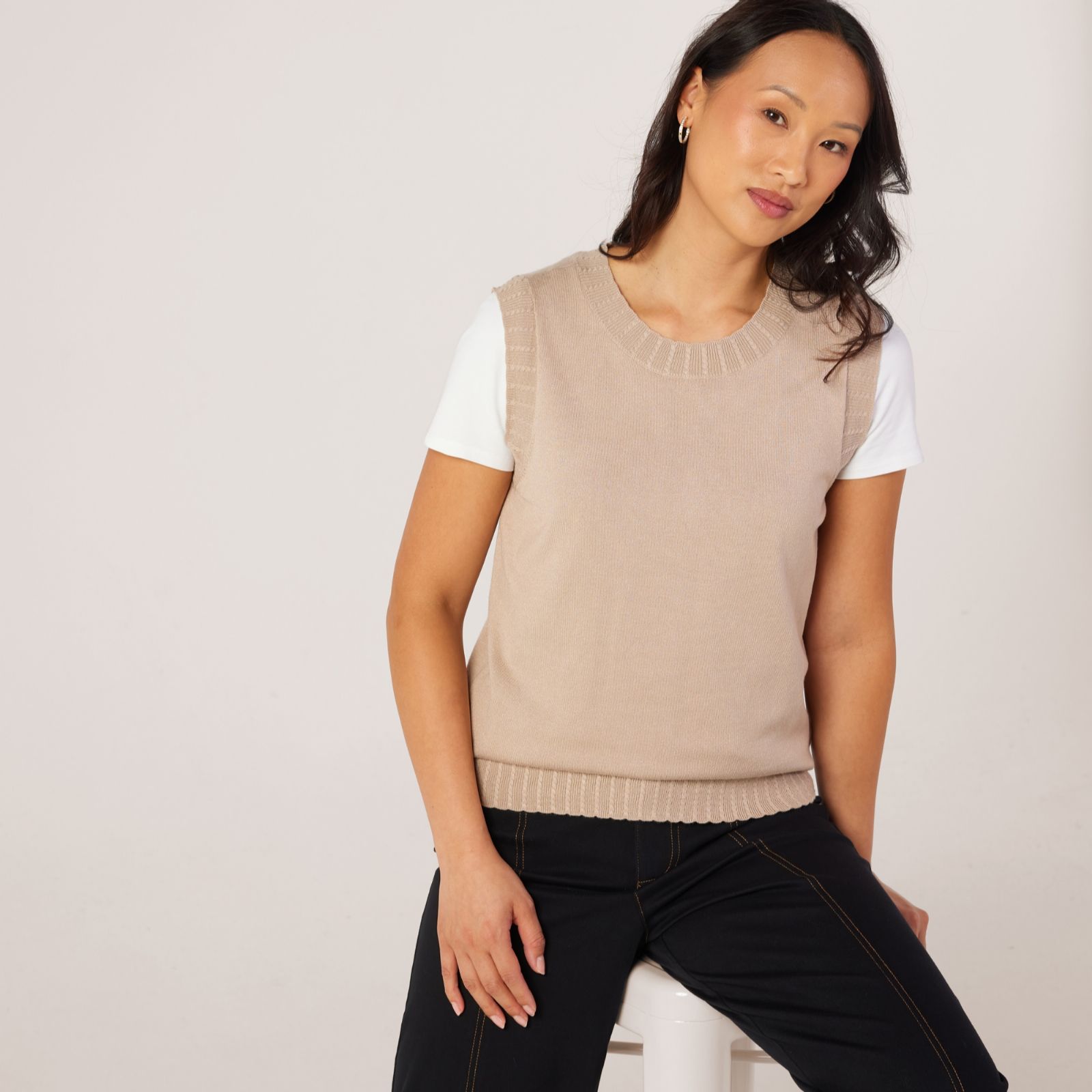 Denim & Co. Essential Crew Neck Lightweight Vest