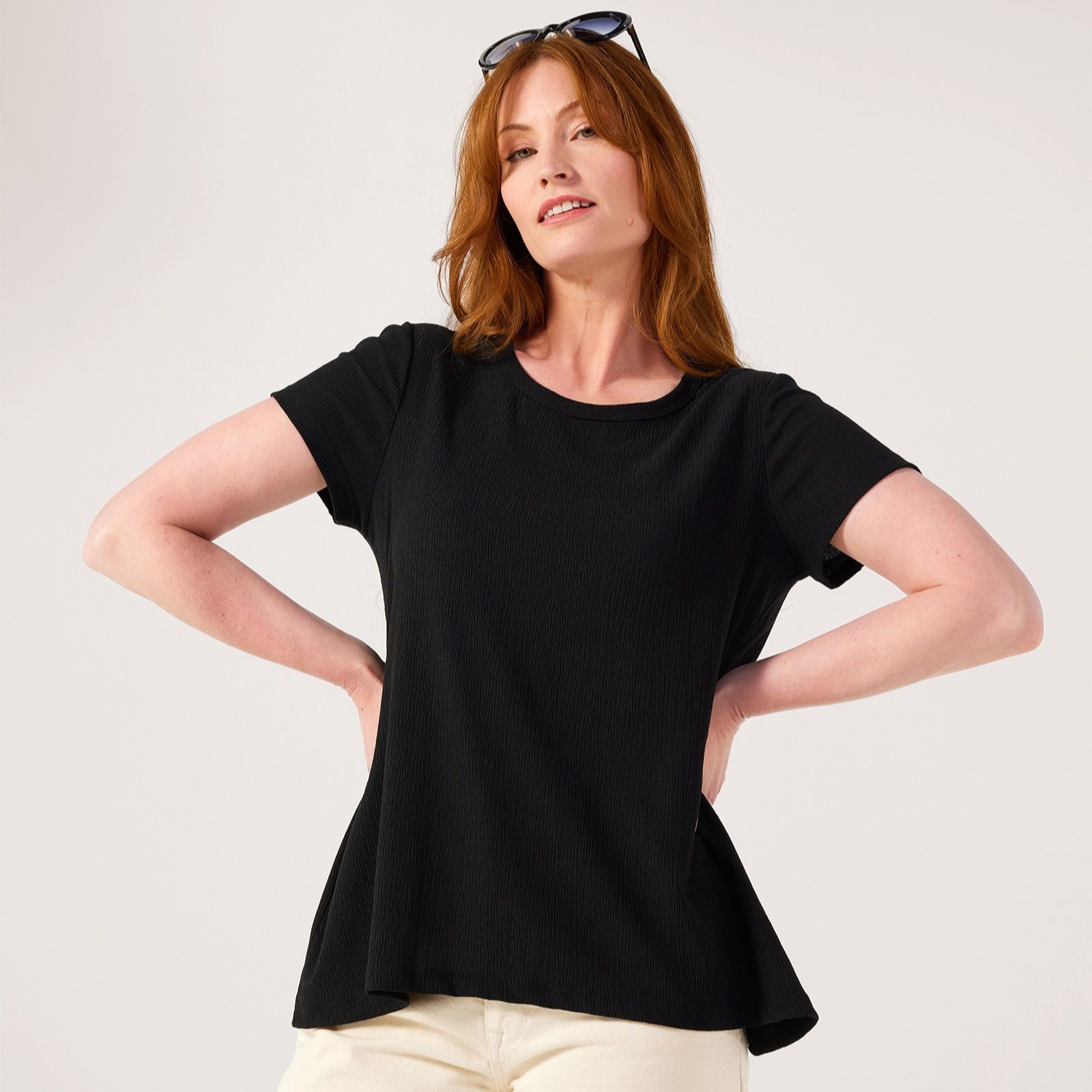 Kim & Co Stretch Crinkle Knit Short Sleeve Hi-Lo Top