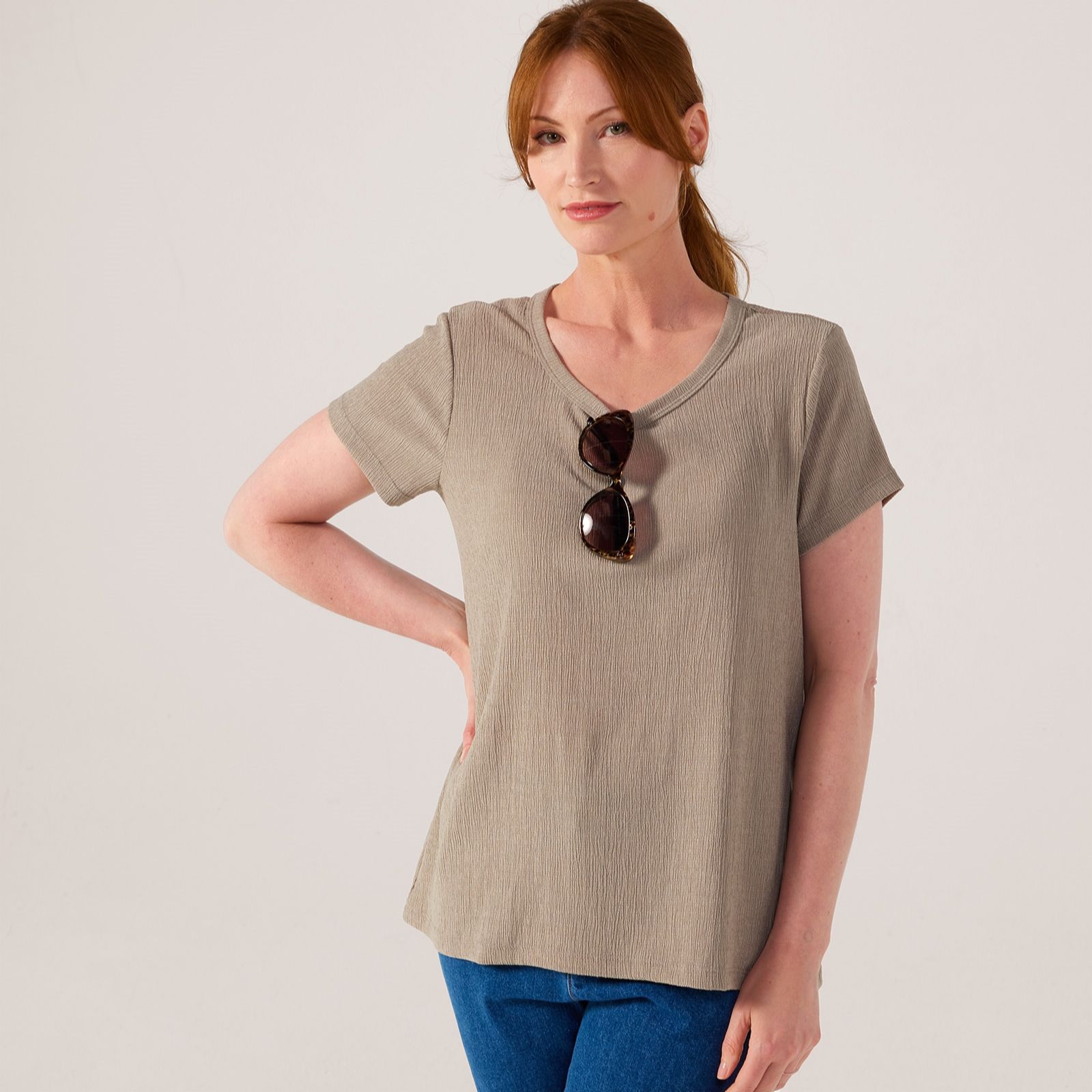 Kim & Co Stretch Crinkle Knit Short Sleeve Hi-Lo Top