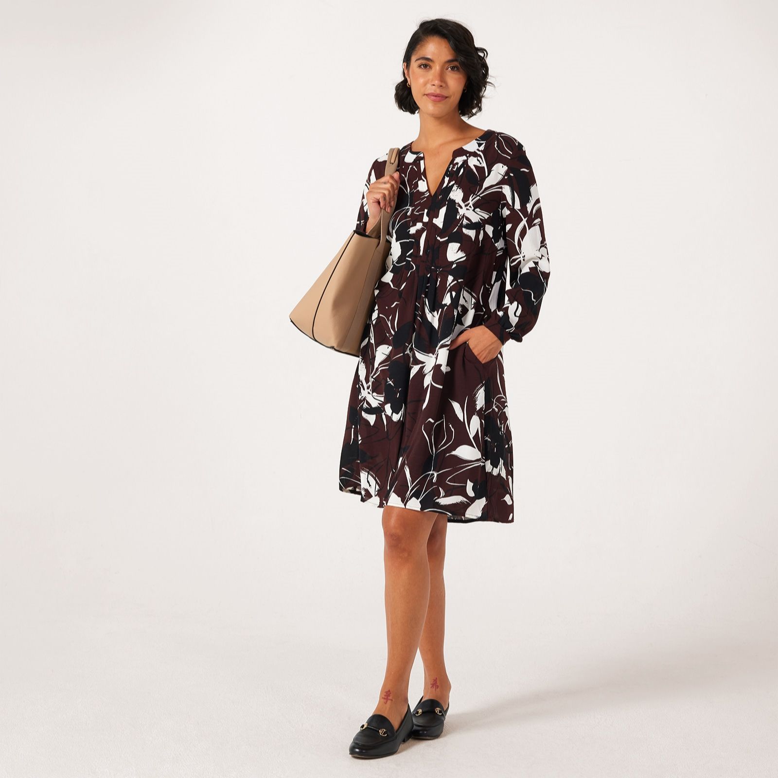 Nina Leonard Long Balloon Sleeve Notch Neck Float Dress