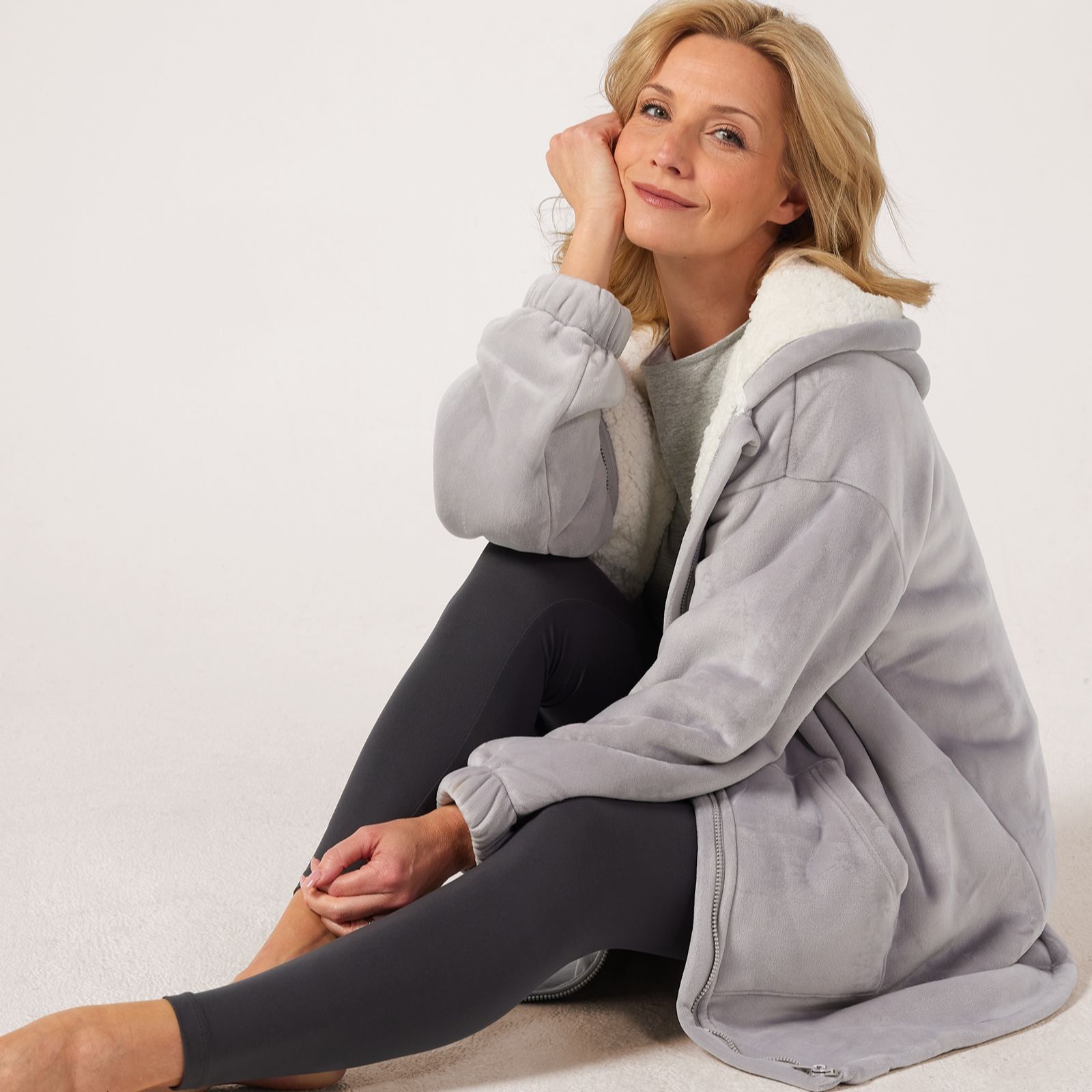 Cozee Home Full Zip Lounger with Hood