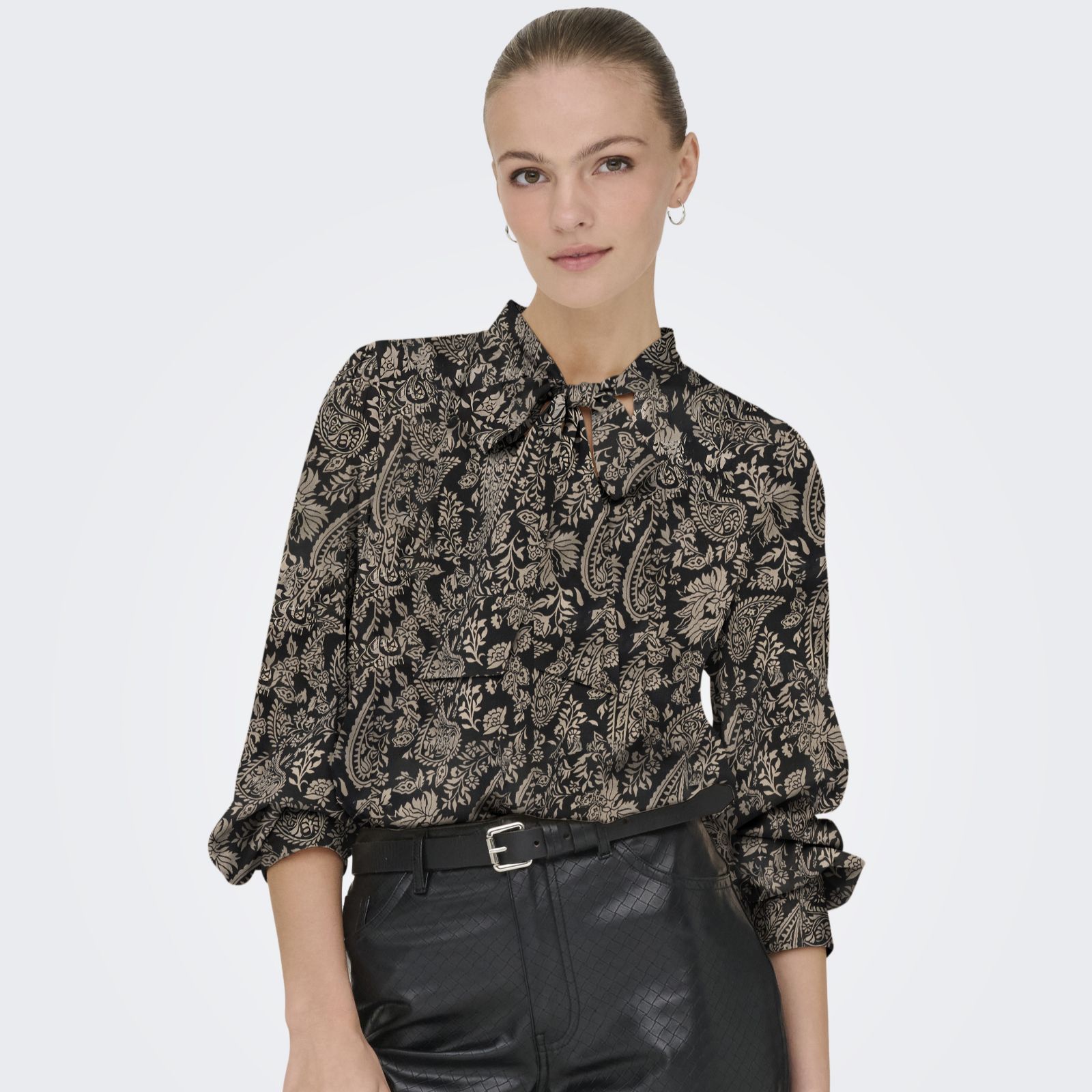 Only Jane Bow Neck Blouse