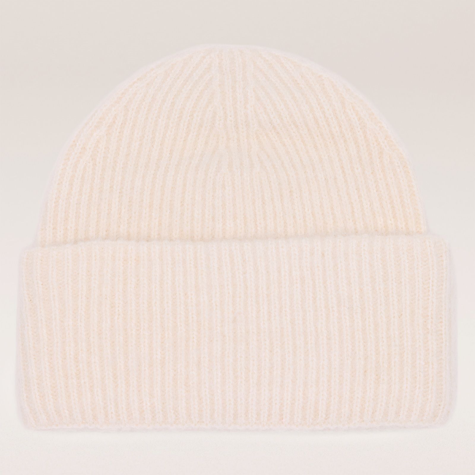 Ben de Lisi Joan Fluffy Beanie