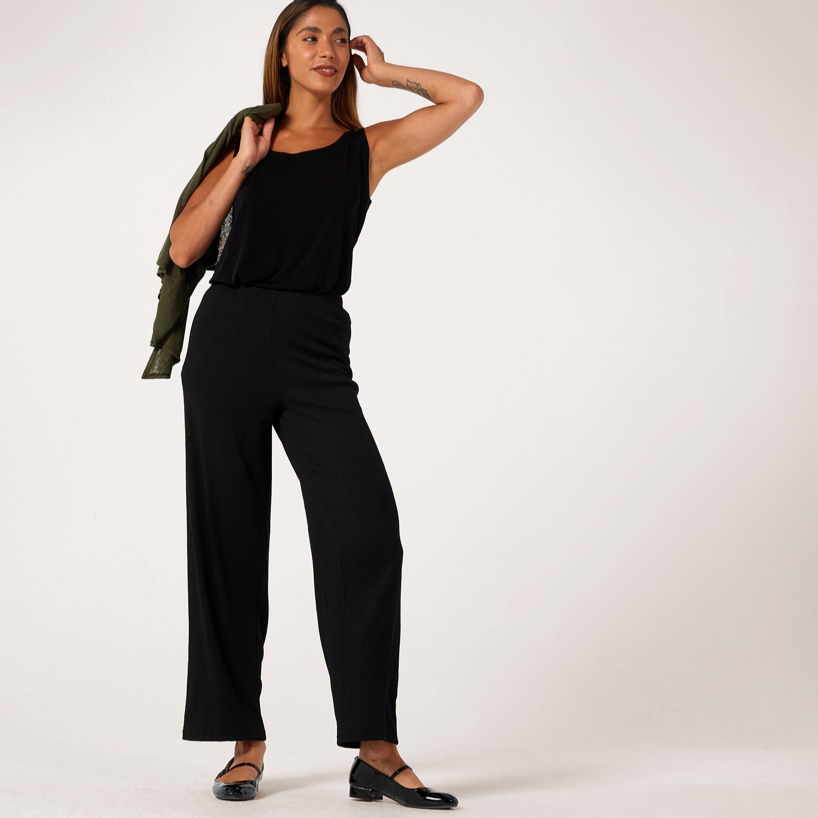 Kim & Co Stretch Crinkle Knit Straight Leg Standard Trousers