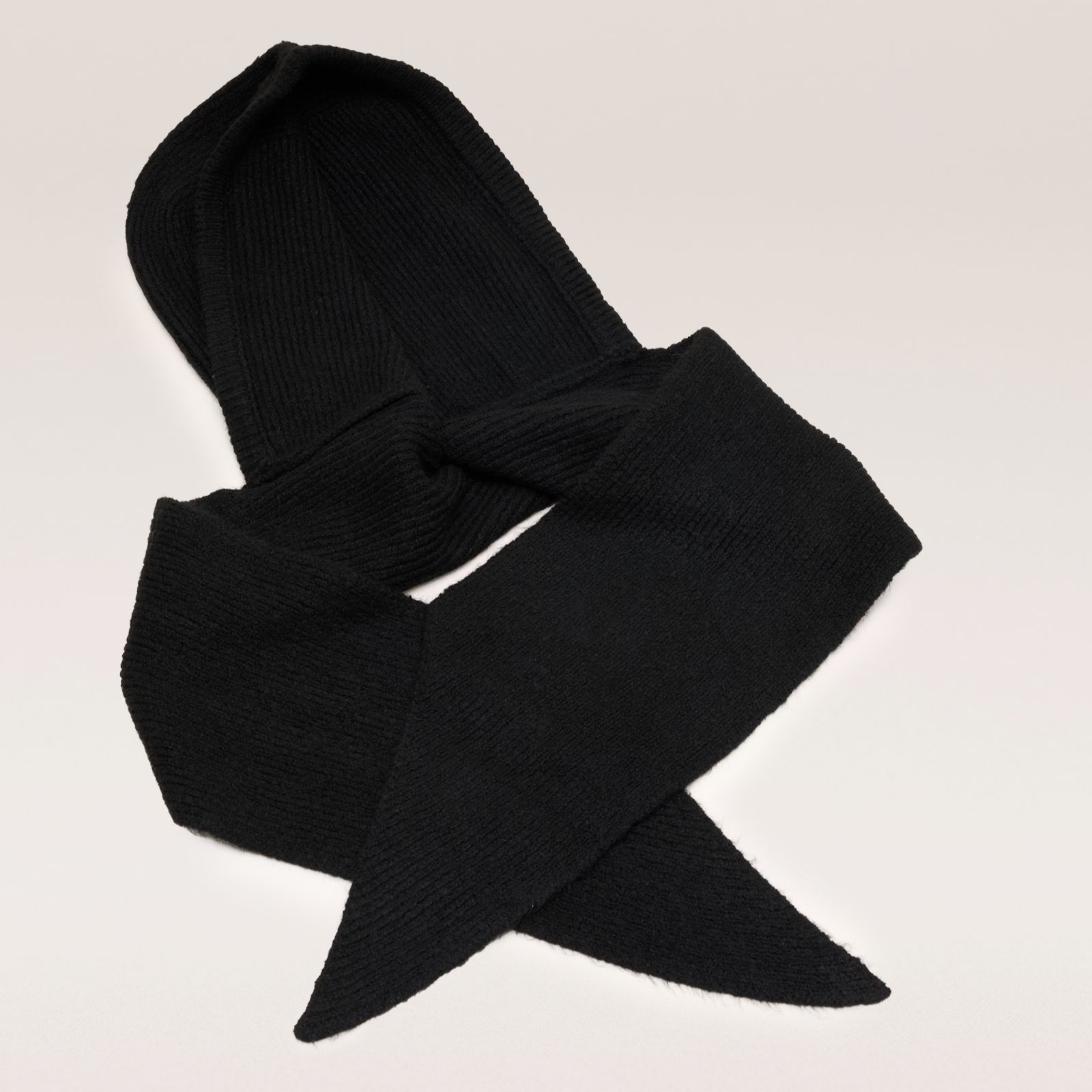 Ben de Lisi Jade Knitted Hood