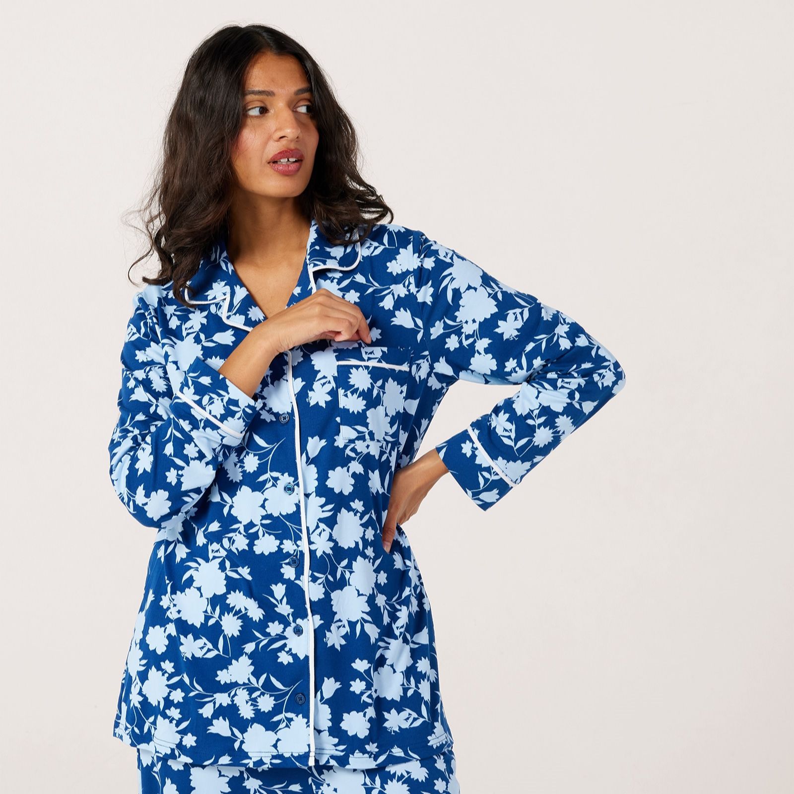 Cozee Home Silkysoft Notched Collar Printed PJ Set