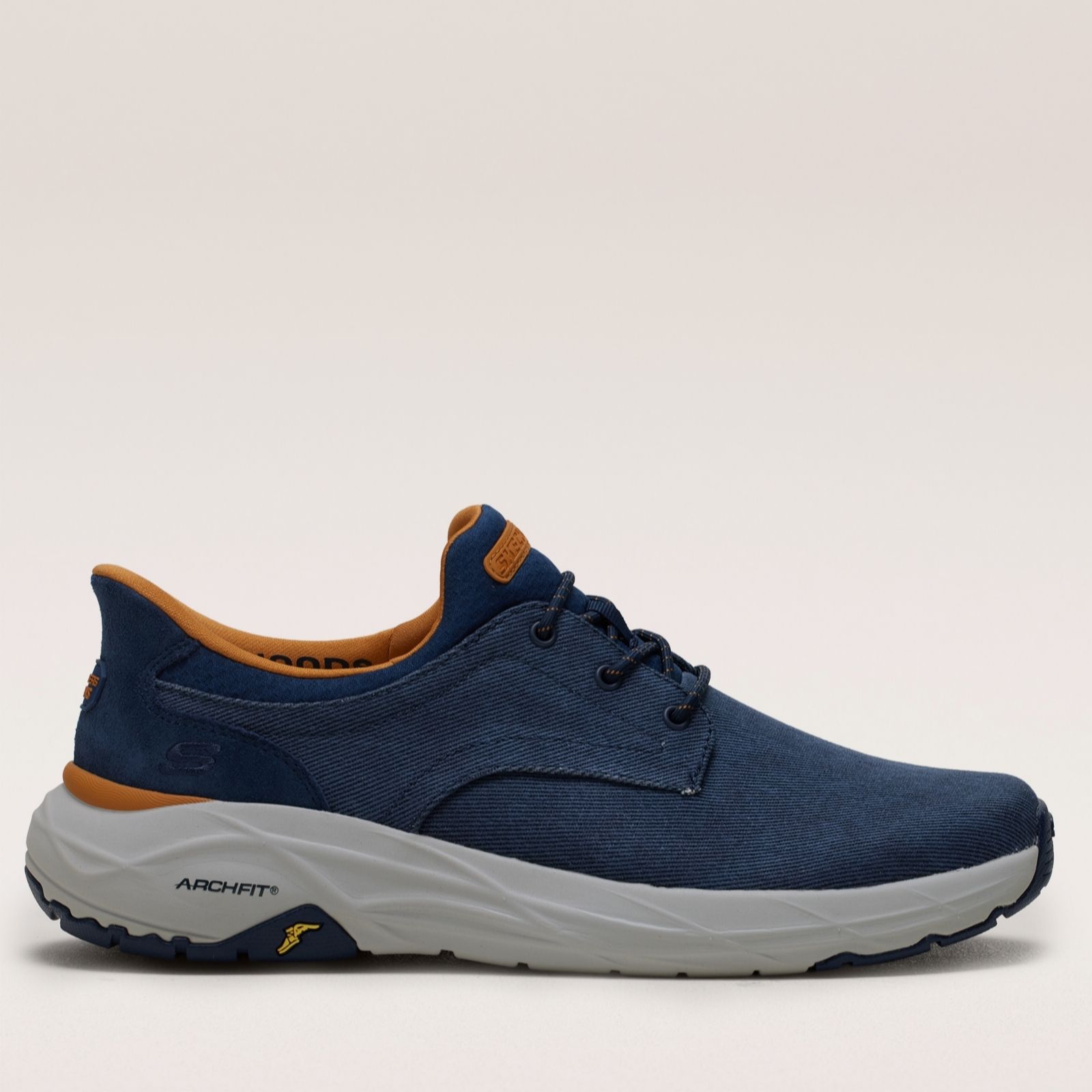 Outlet Skechers Men's Arch Fit Maverick Wolfe Slip-Ins Trainer