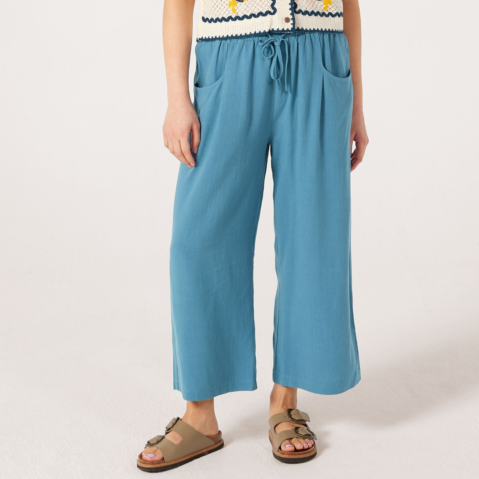 Izabel London Elasticated Waist Linen Blend Cropped Trouser Short