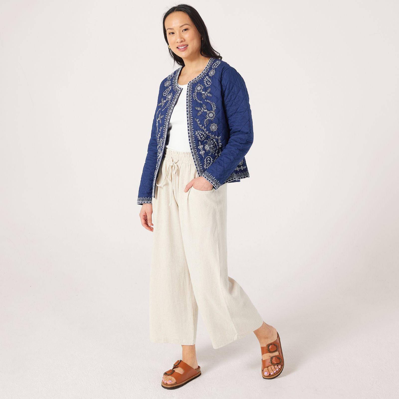 Izabel London Elasticated Waist Linen Blend Cropped Trouser Short