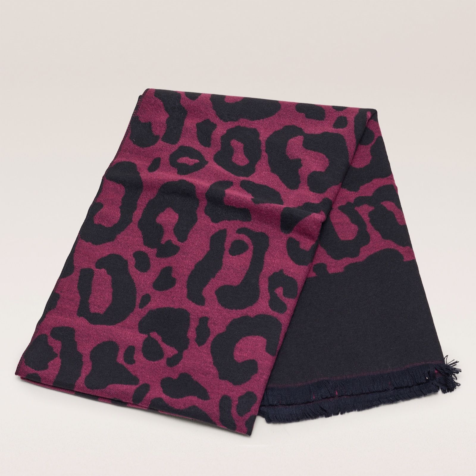 Ruth Langsford Supersoft Mid Weight Scarf