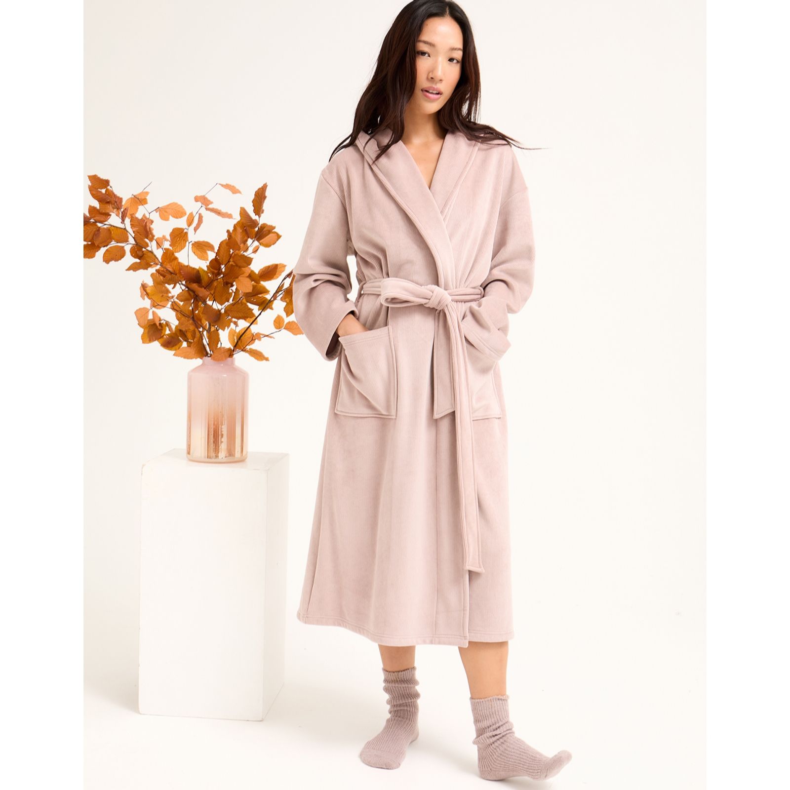 Pretty You Velour Ribbed Robe