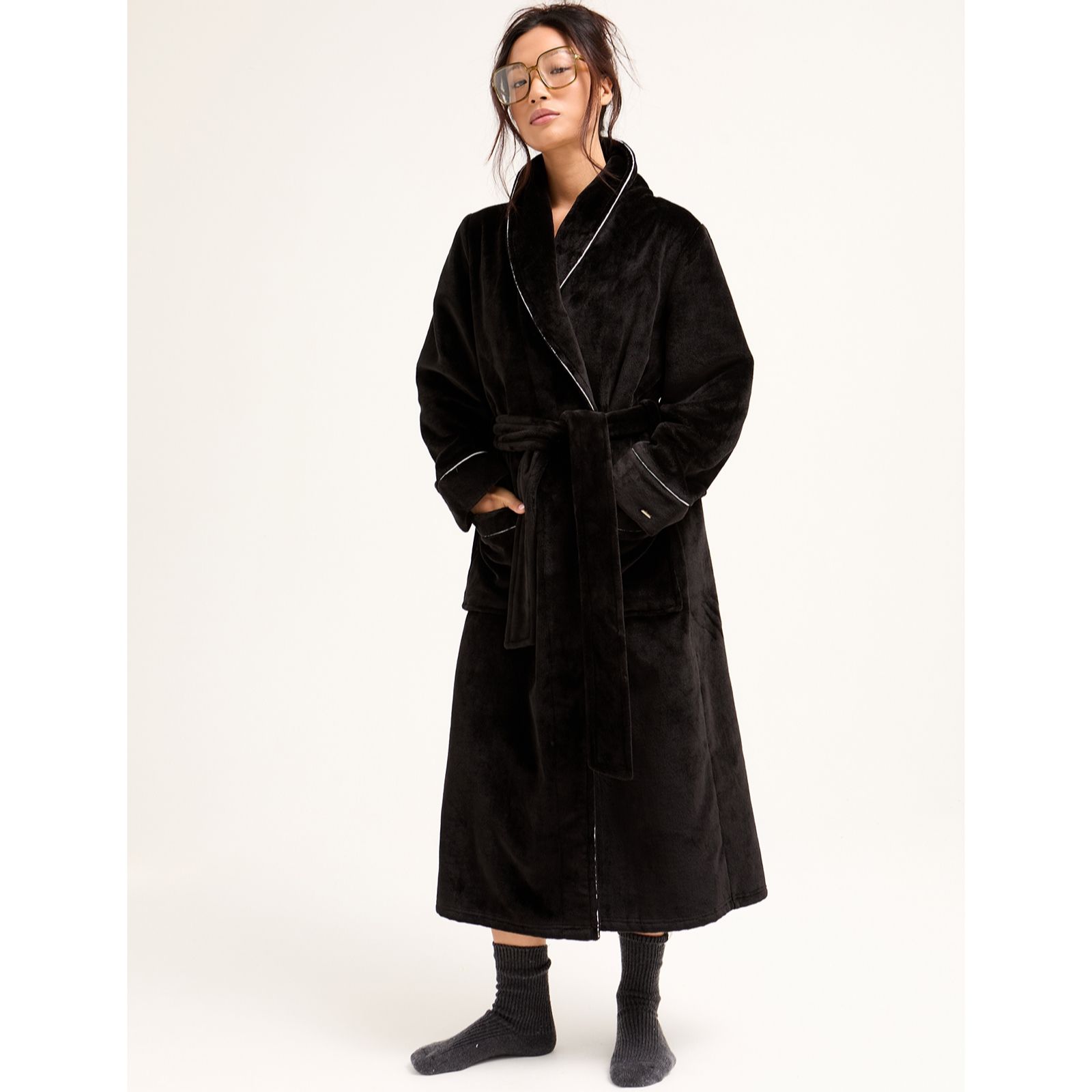 Pretty You Super Plush Robe