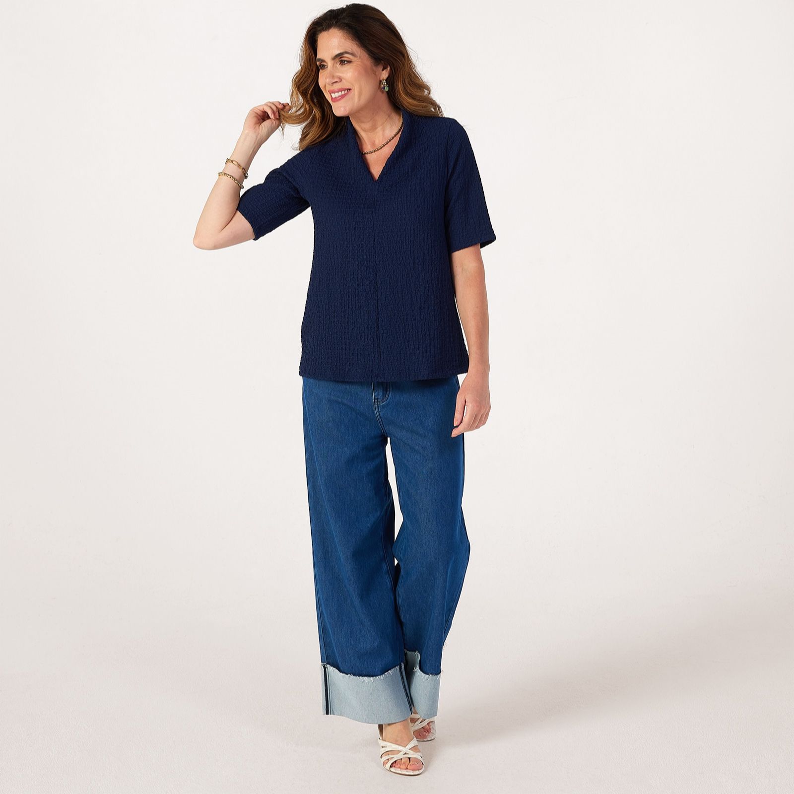 Kim & Co Mini Pop Knit V-Neck Elbow Sleeve Top