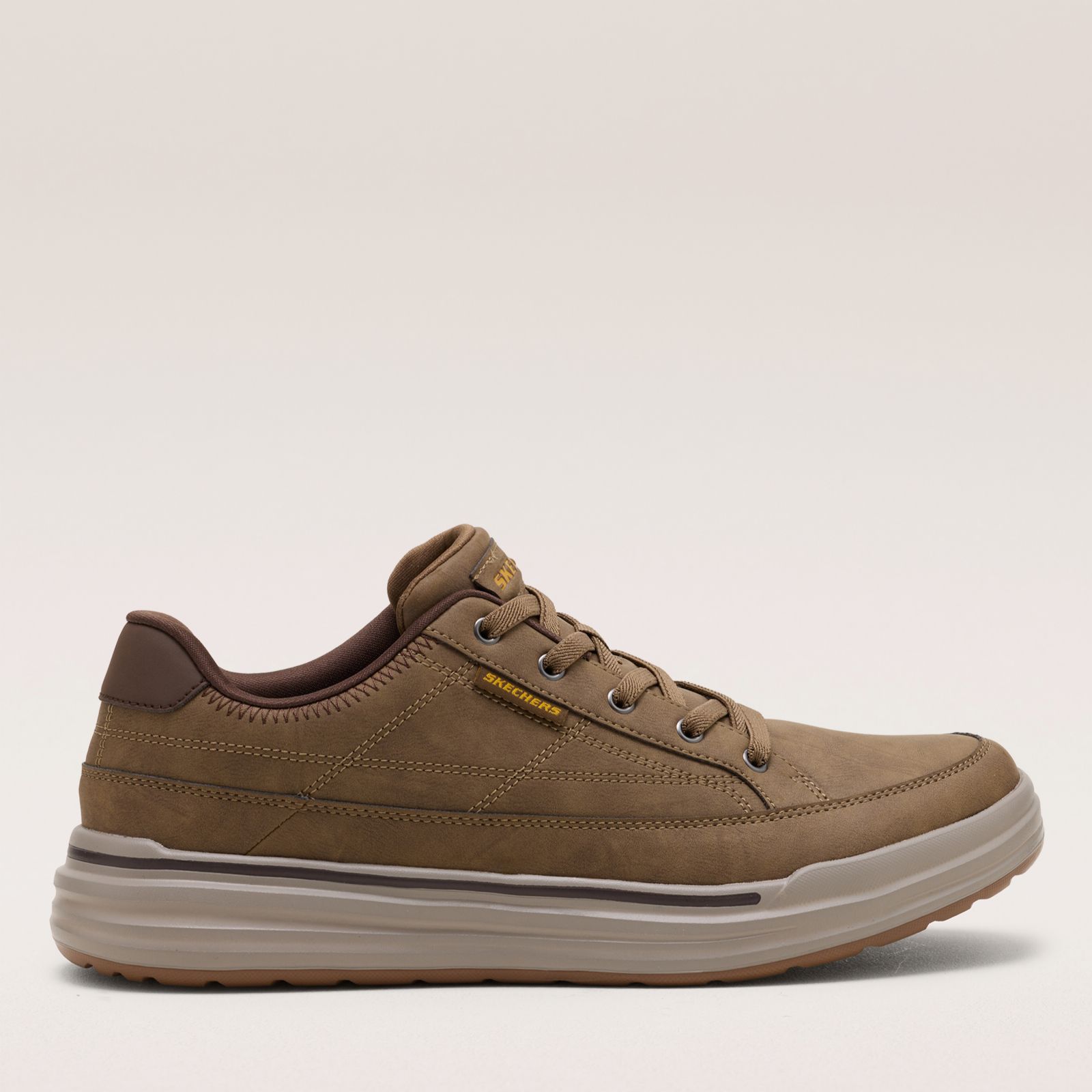 Skechers Men's Sterling Cedrick Trainer