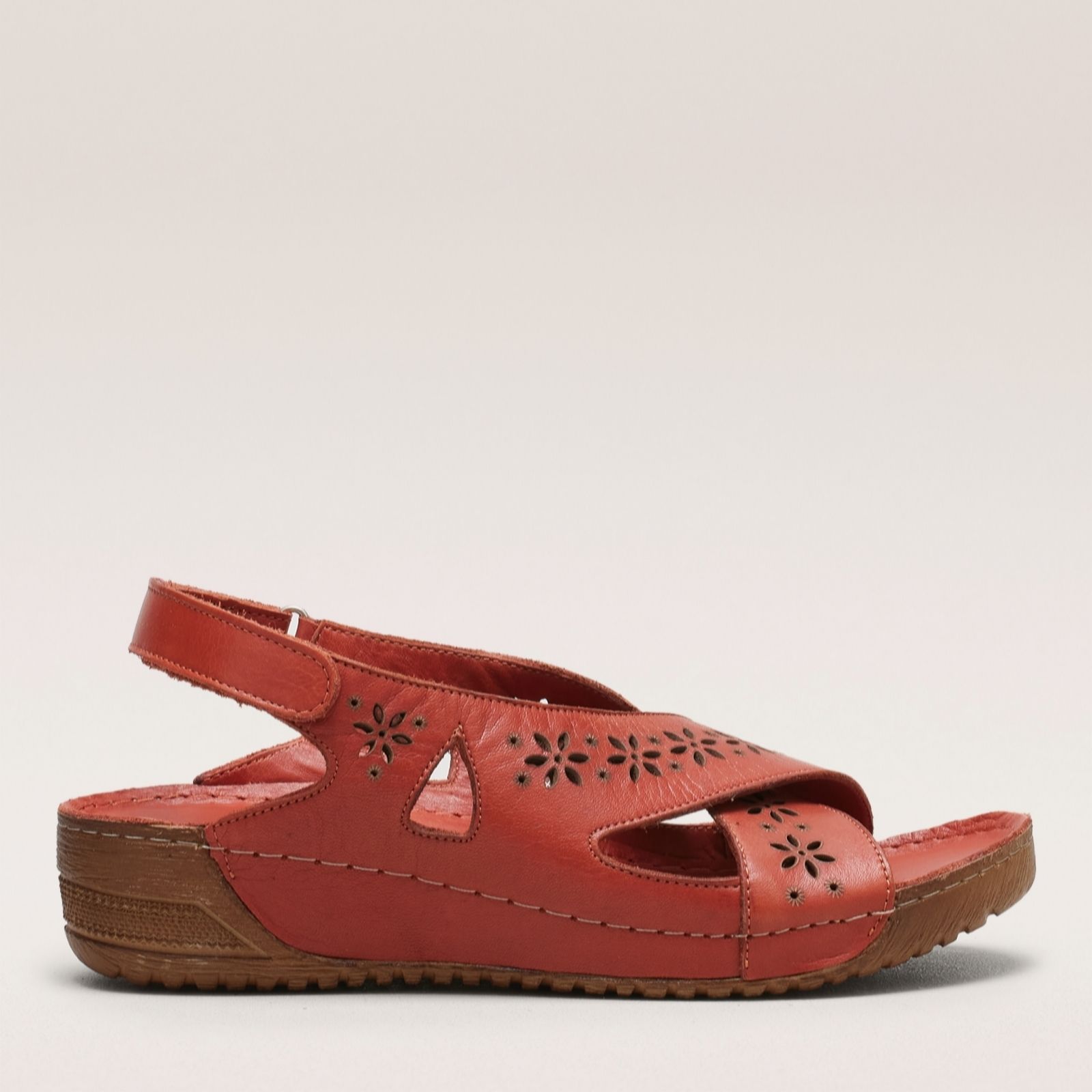 Outlet Adesso Rae Leather Sandal