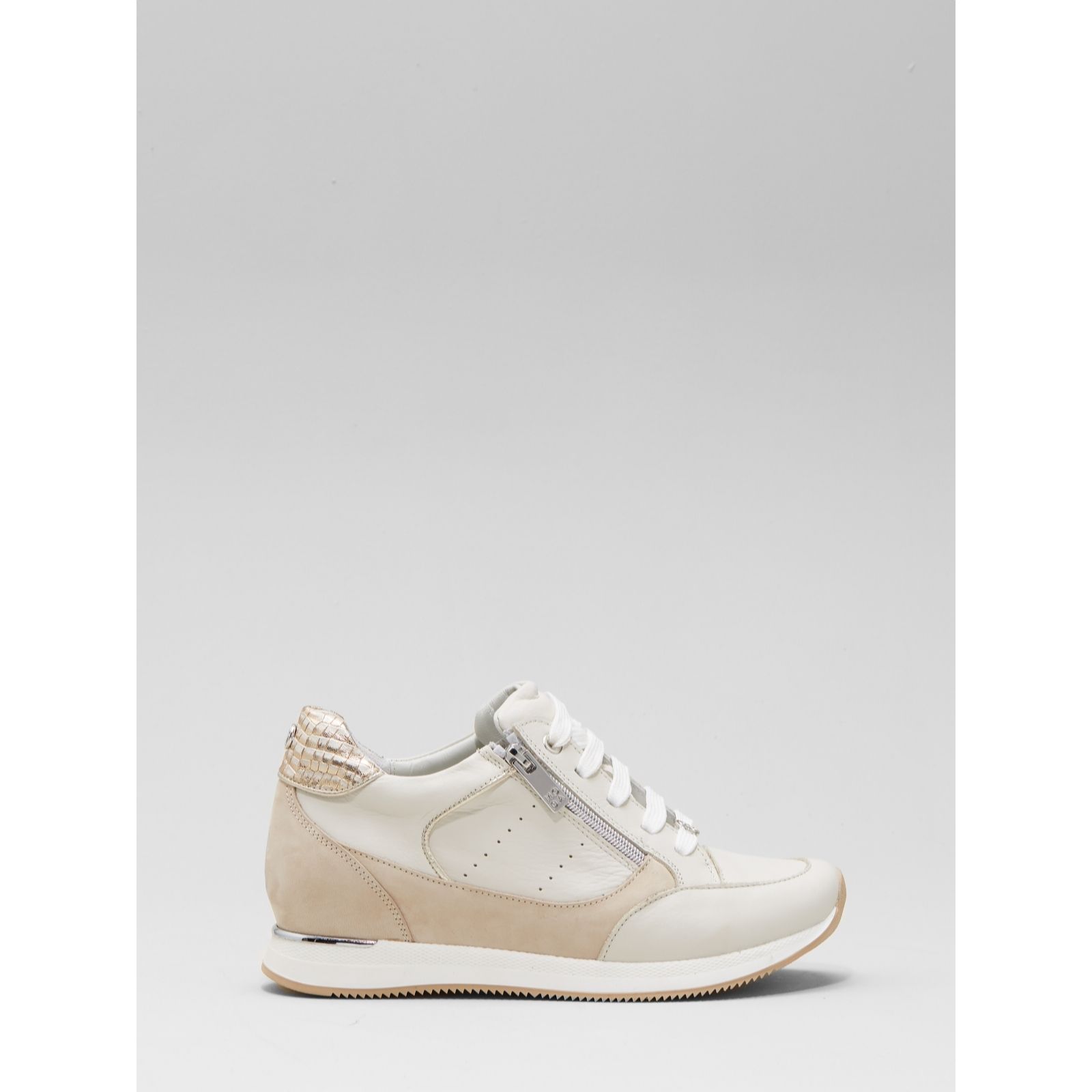 Outlet Moda in Pelle Belucci Trainer