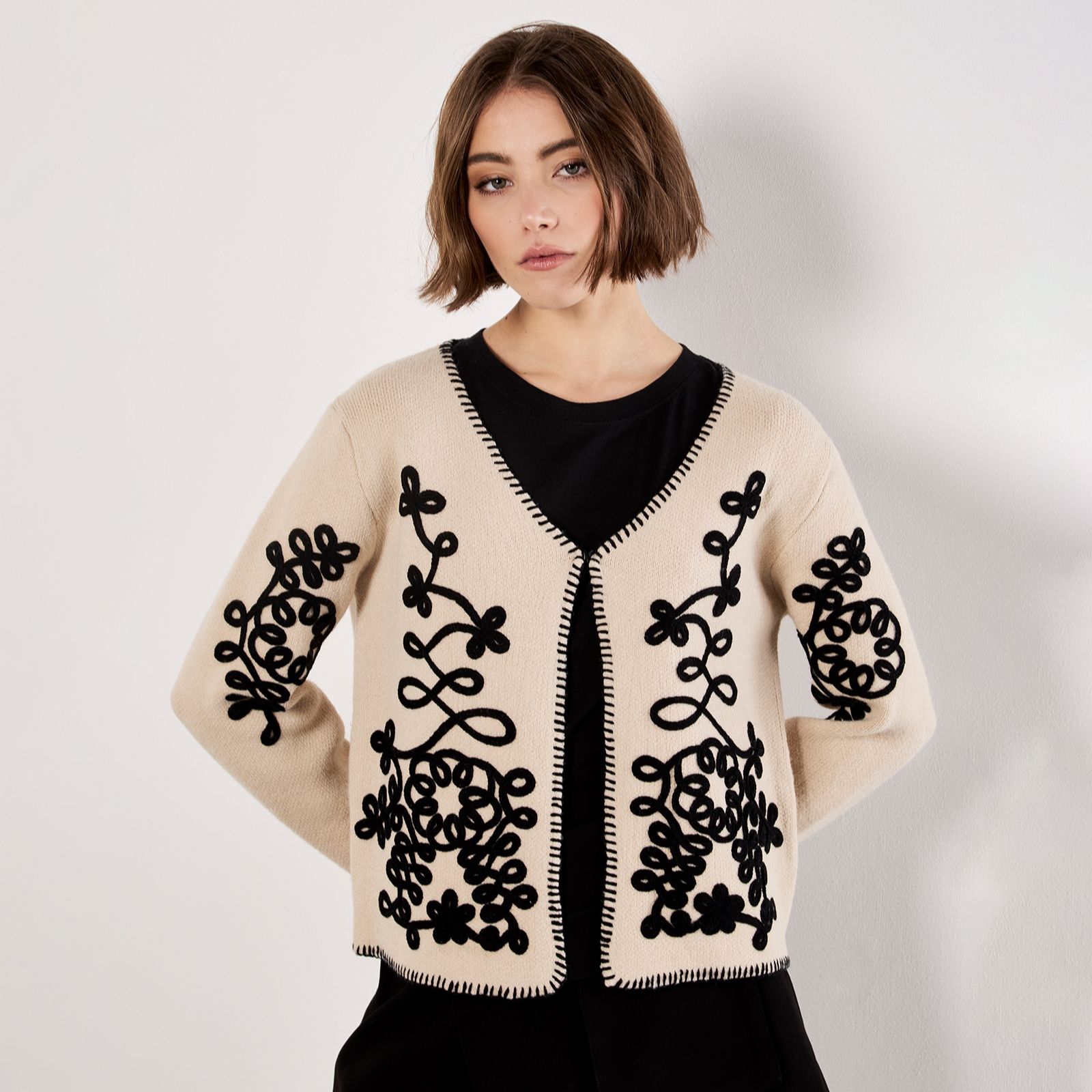Apricot Swirly Cornelli Embroidery & Blanket Stitch Edge Cardigan