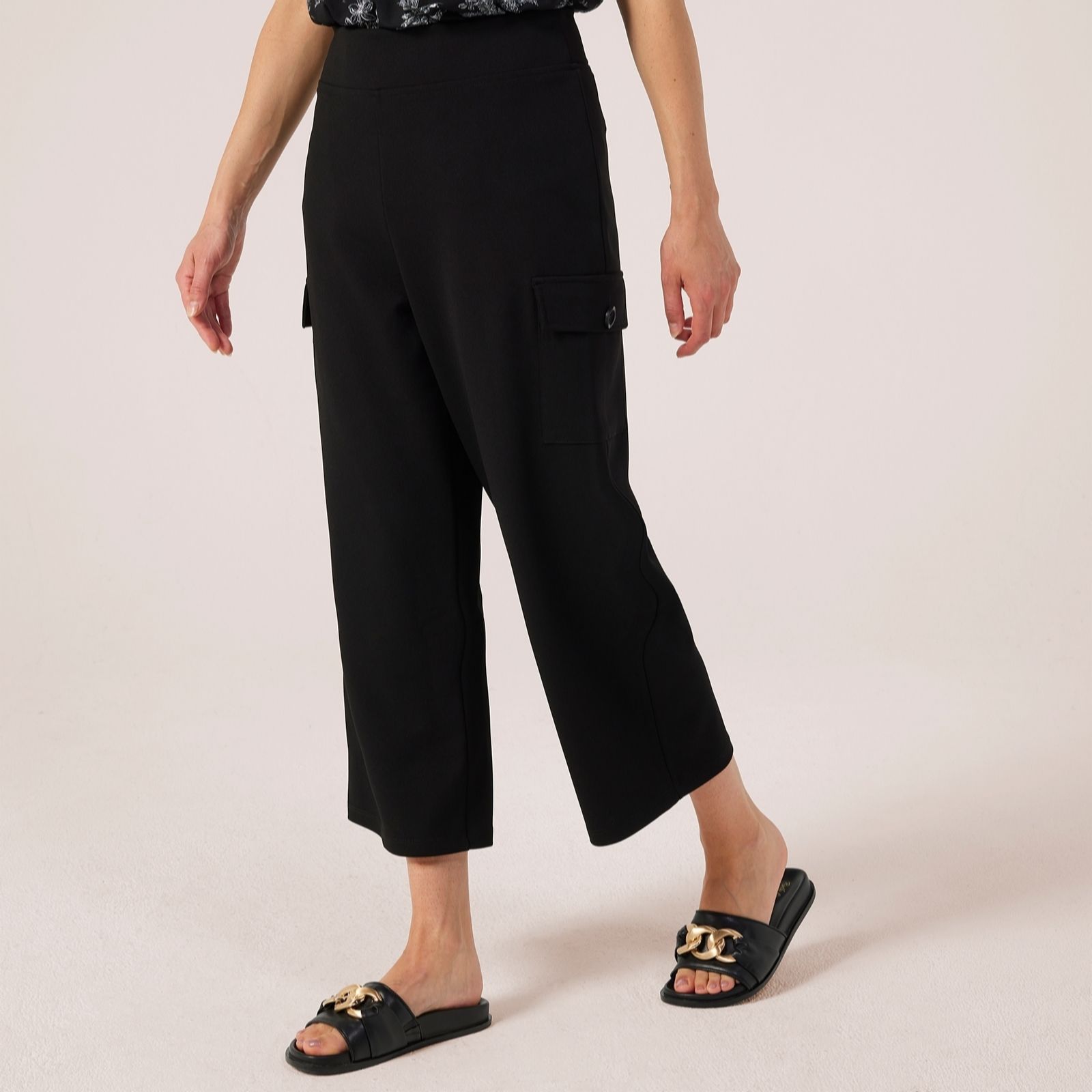 Kim & Co Ponte Crepe Wide Leg Cropped Cargo Petite Trousers