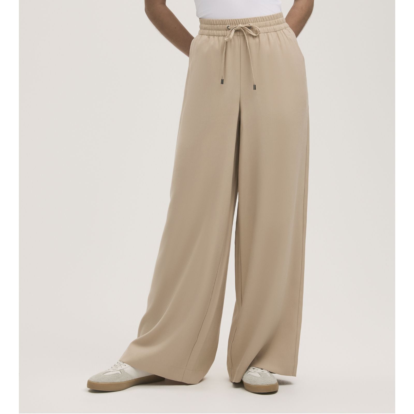Finery London Dixie Rayon Trouser with Stretch Waist Standard