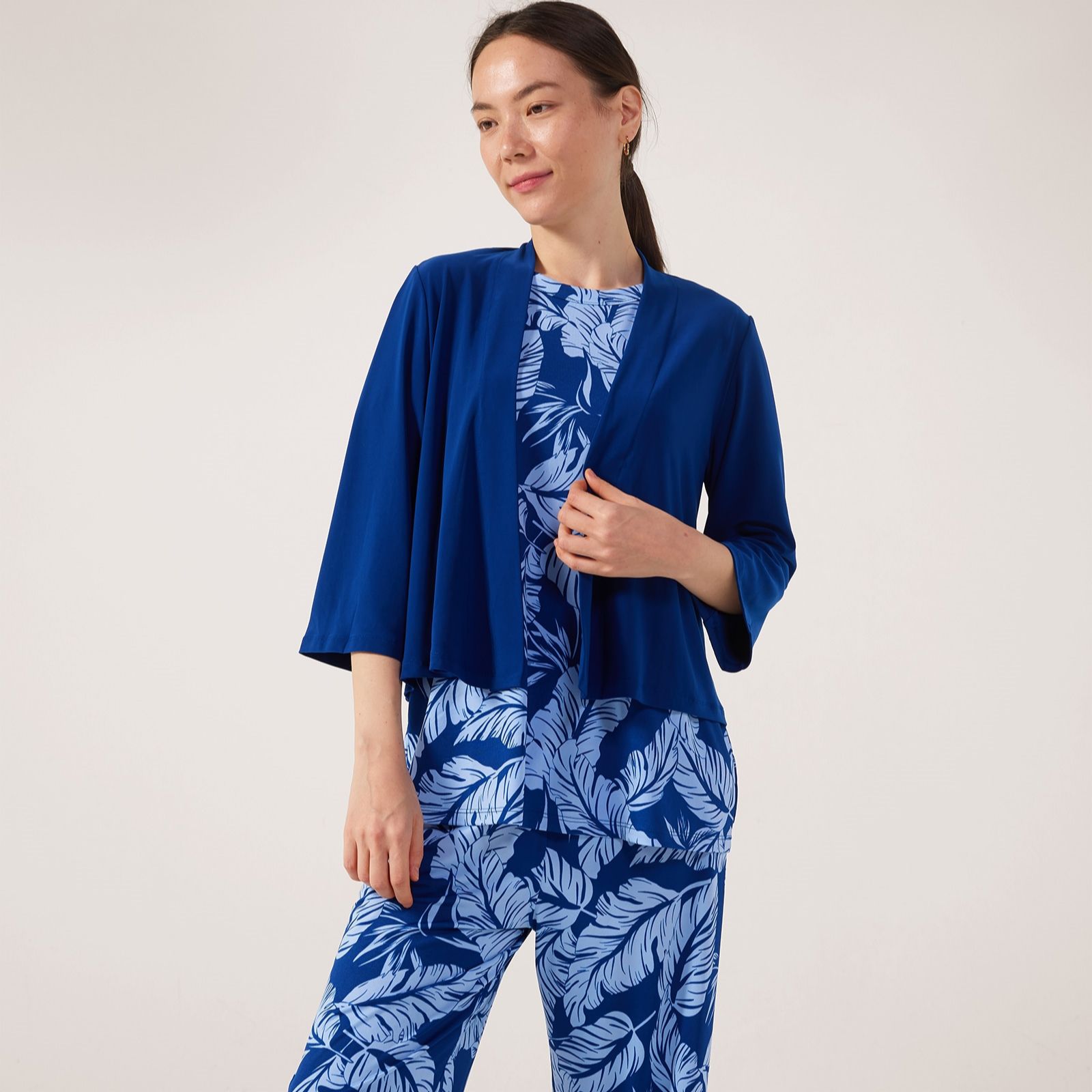 Kim & Co Deluxe Brazil Jersey 3/4 Sleeve Bolero