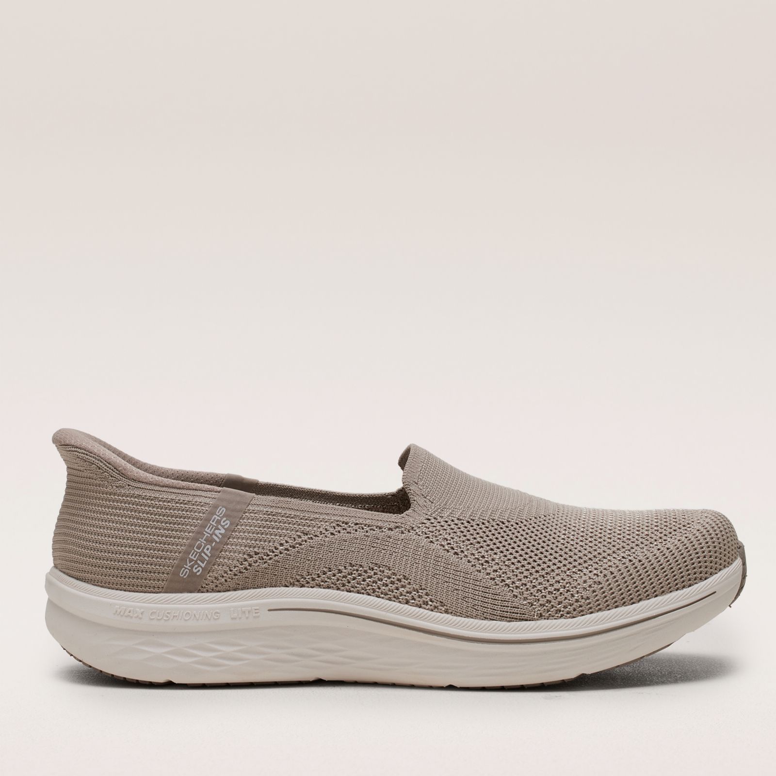 Skechers Max Cushion Lite Aura Tessa Slip-Ins Trainer