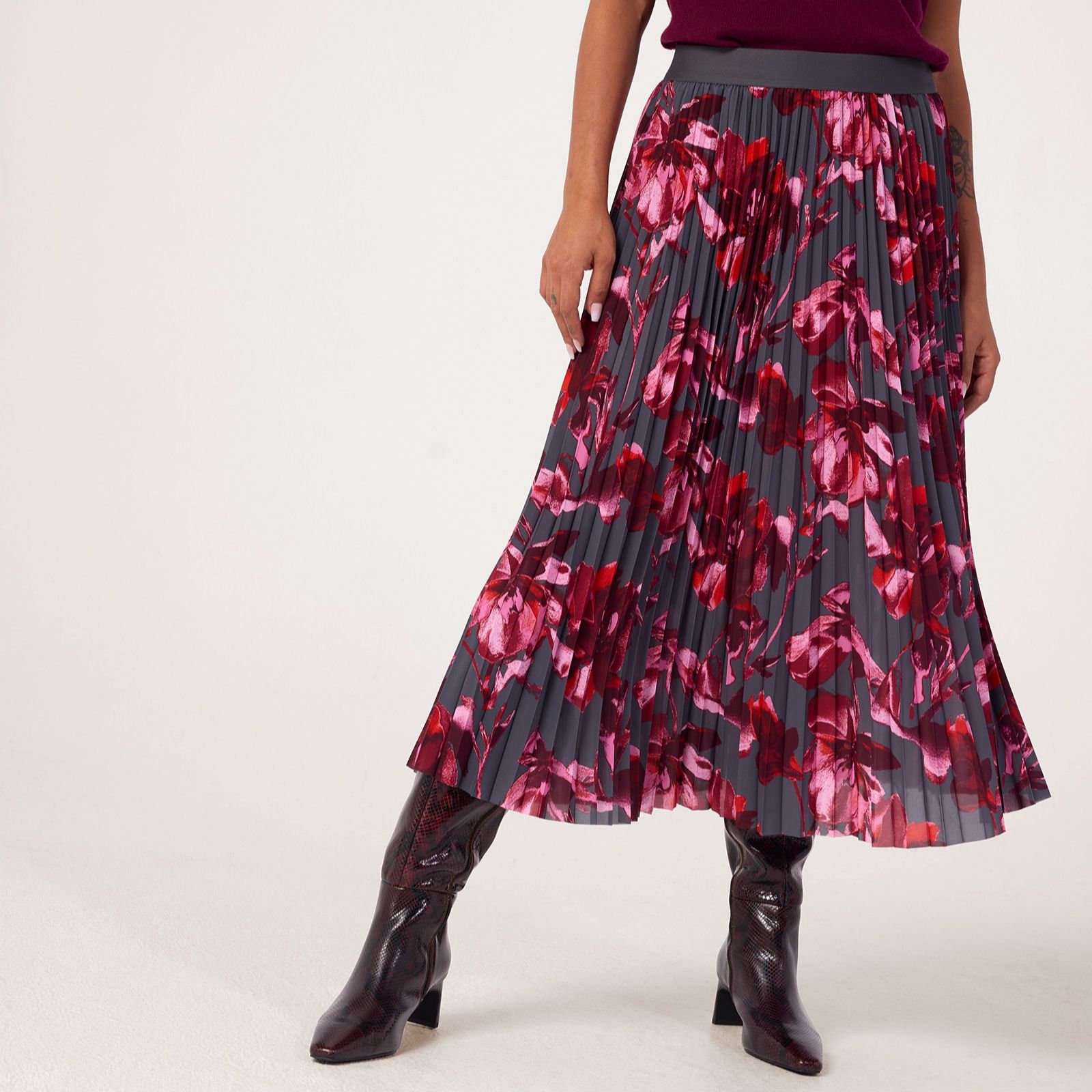 Masai Copenhagen Sanai Printed Plisse Maxi Skirt with Stretch Waist