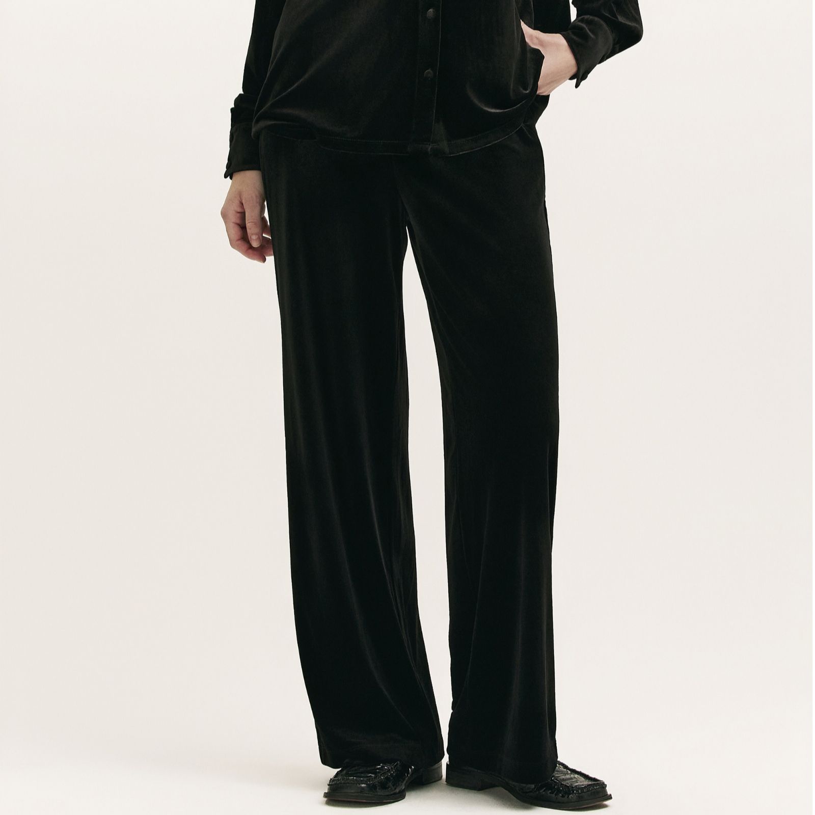 Finery London Kenzie Velvet Trouser Standard
