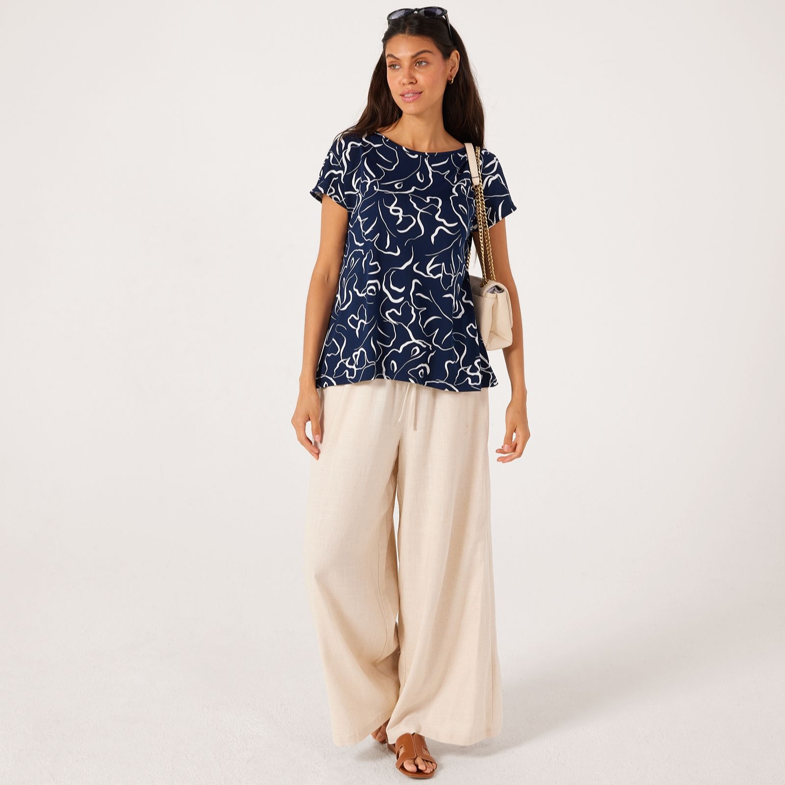 Kim & Co Printed Brazil Jersey Short Dolman Sleeve Hi-Low Top