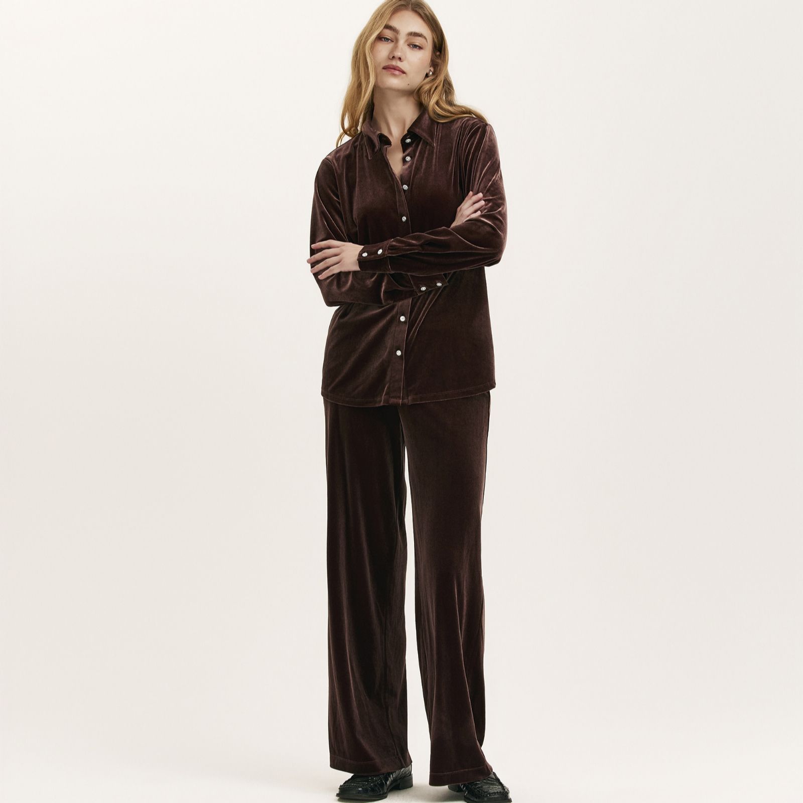 Finery London Kenzie Velvet Trouser Short