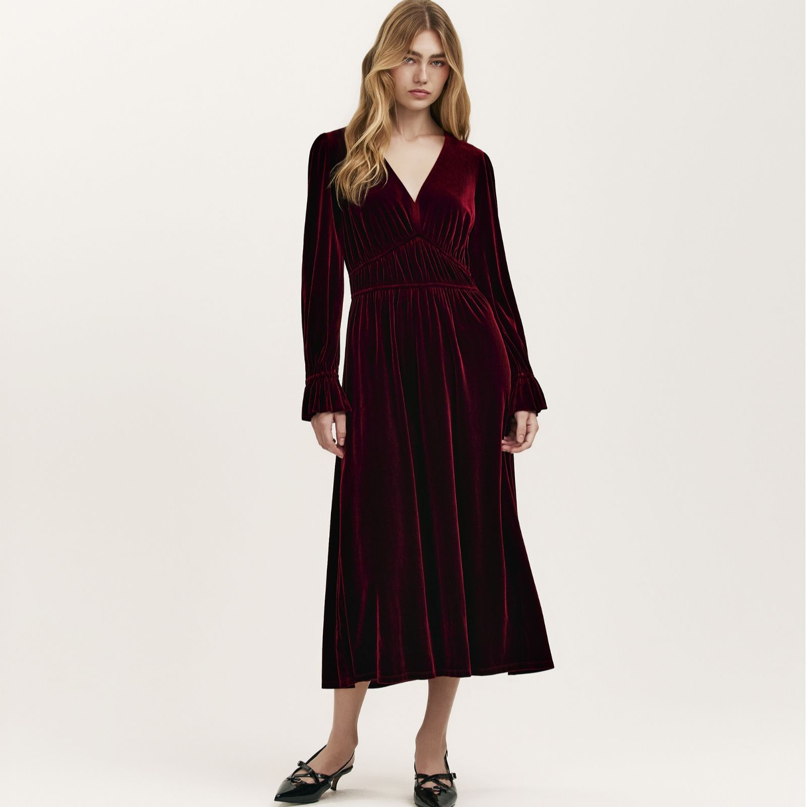 Finery London Lailia Stretch Velvet Long Sleeve Midi Dress