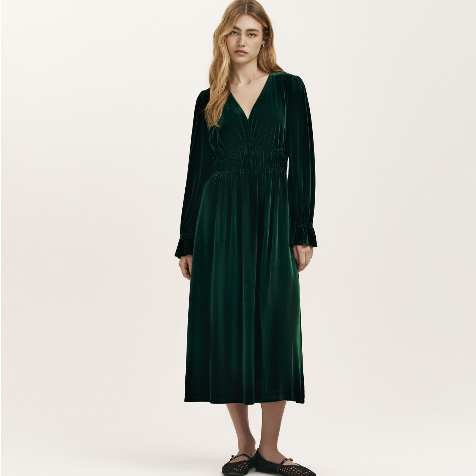 Finery London Lailia Stretch Velvet Long Sleeve Midi Dress