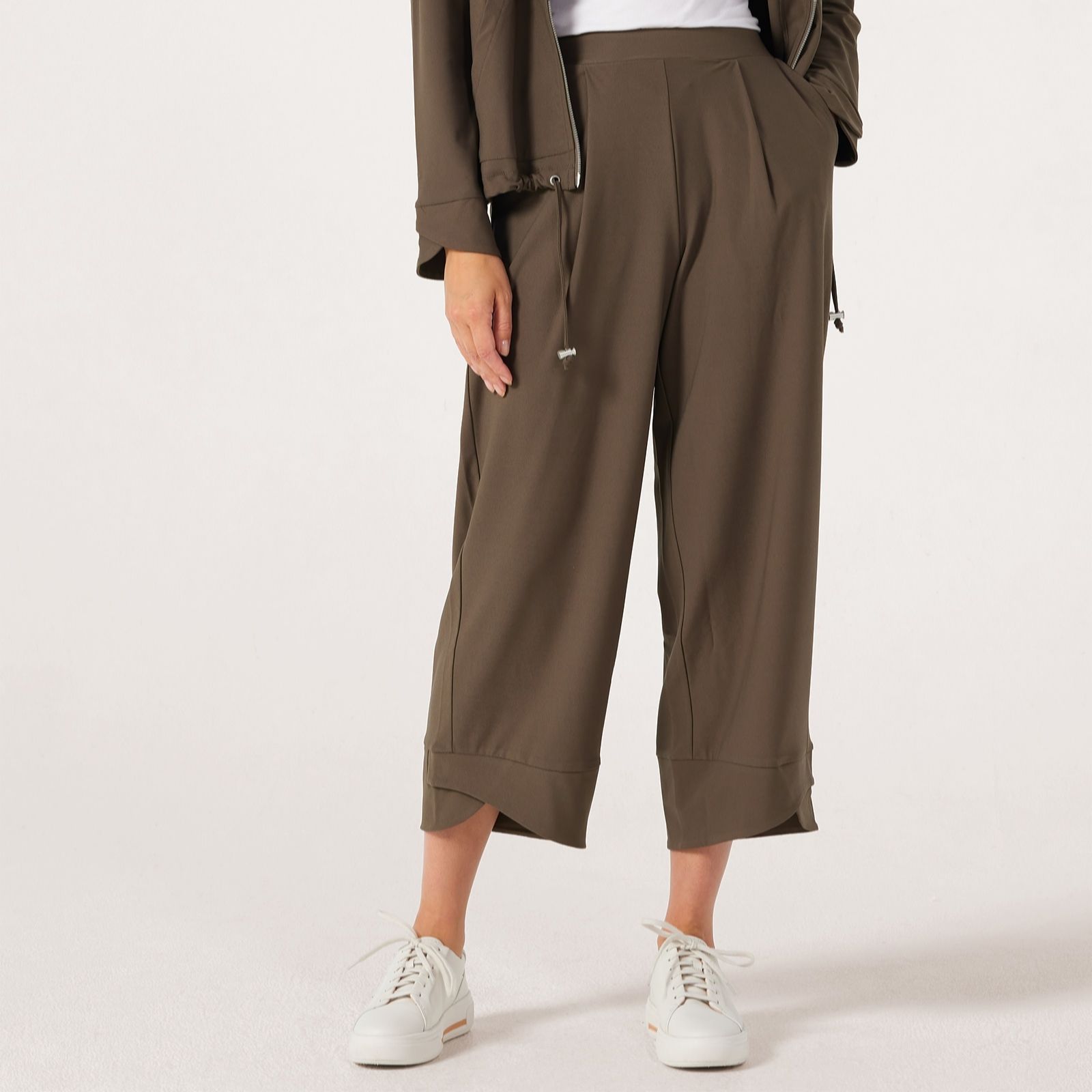 MarlaWynne Collection Luxe Crepe Trousers