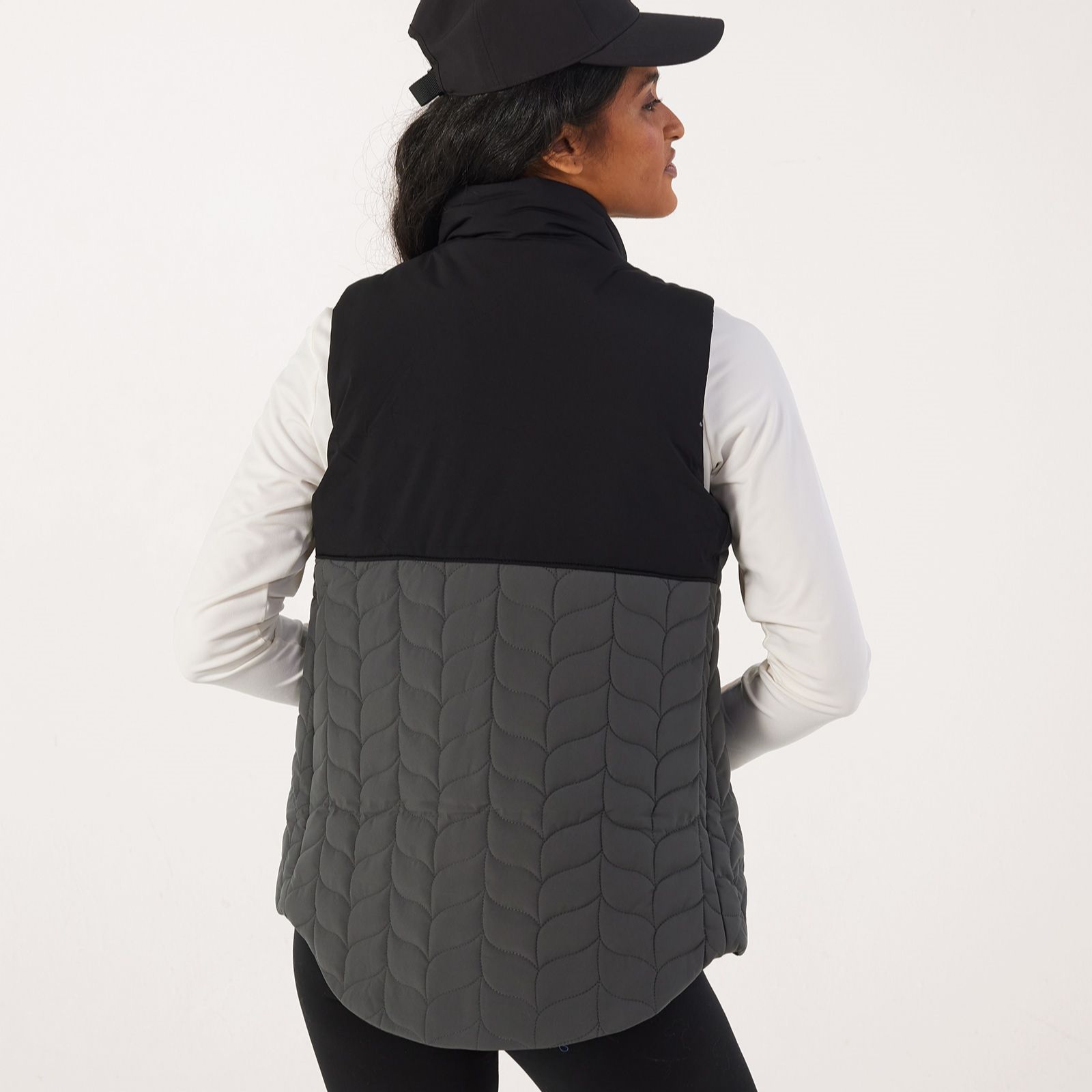 【CELINE】QUILTED GILET●RV0ET0N4103BE OFFICIAL ONLINE STORE UNITED STATES | CELINE