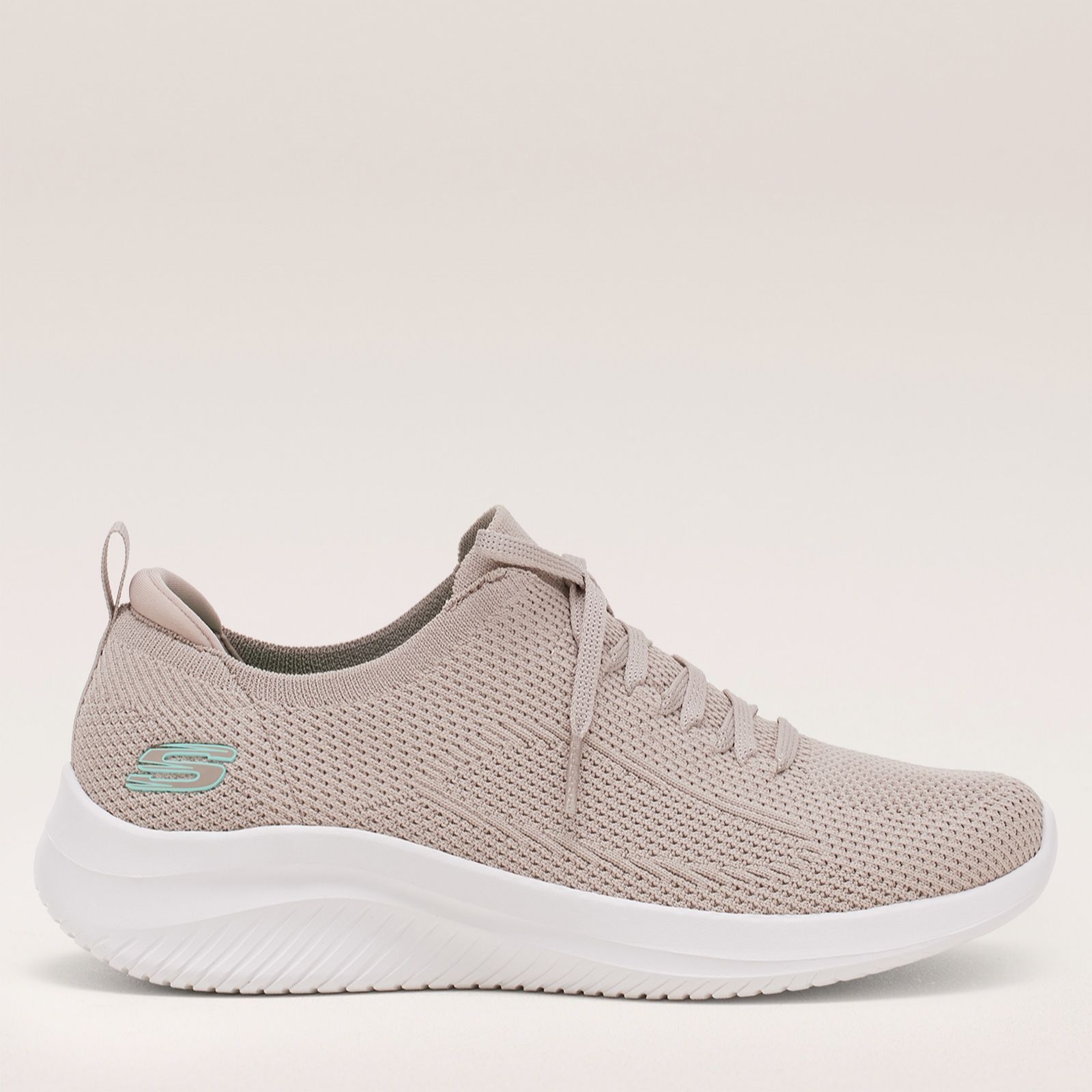 Skechers Ultra Flex 3.0 Daily Choice Lace-Up Trainer