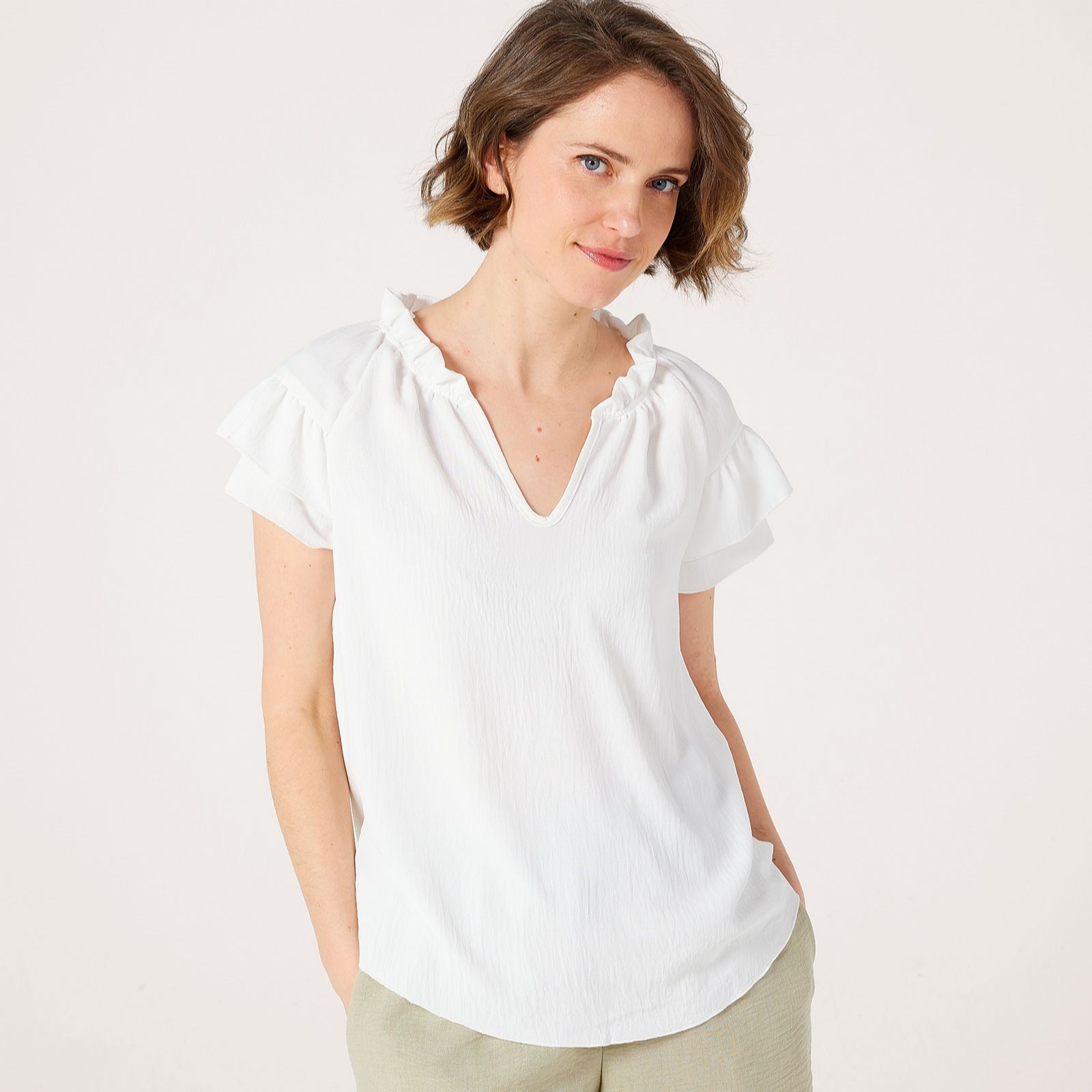Kim & Co Crinkle Poplin Short Sleeve Frilled Neckline Top